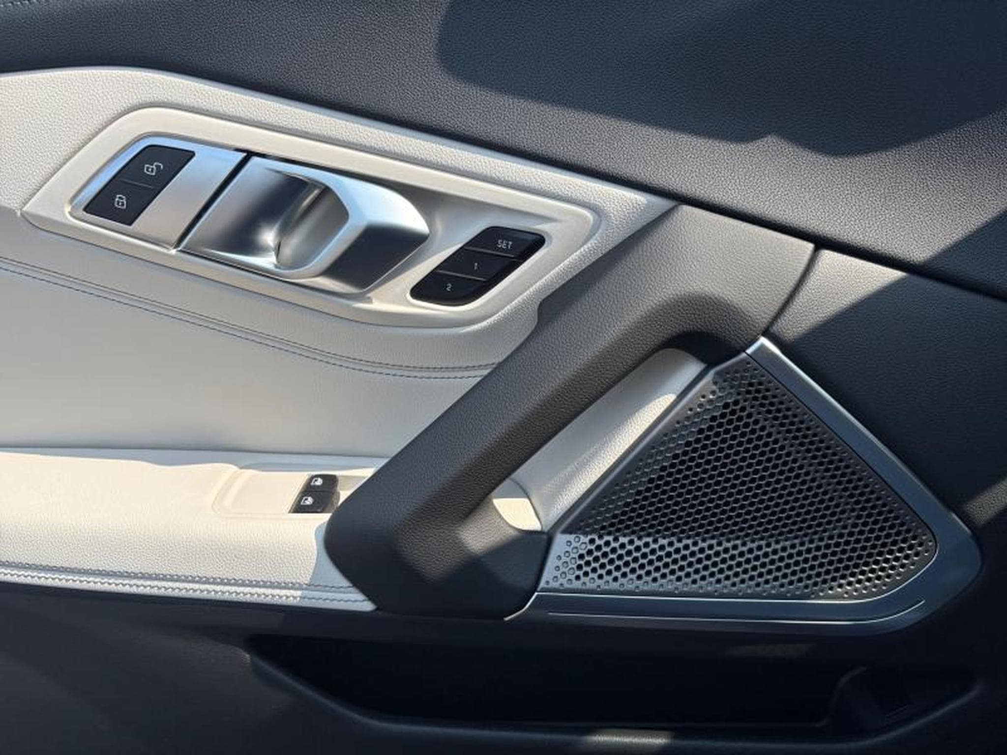 BMW Z4 Z4 M40i Kit M Sport (2024) - Photo 11