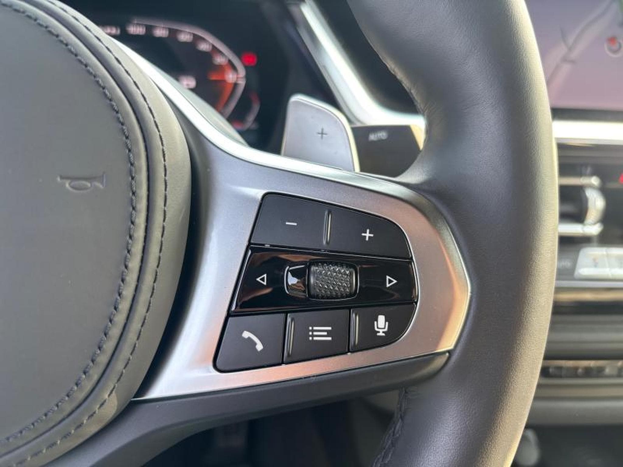 BMW Z4 Z4 M40i Kit M Sport (2024) - Photo 13