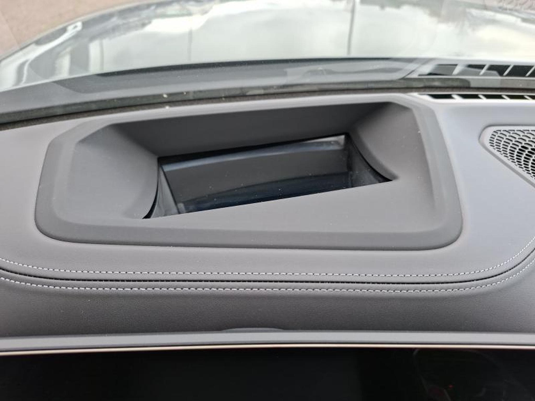 BMW M3 M3 Competition xDrive Touring (2024) - Photo 13