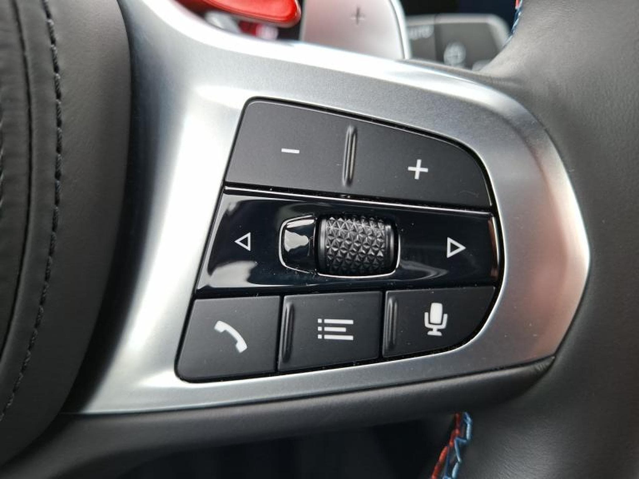 BMW M3 M3 Competition xDrive Touring (2024) - Photo 7