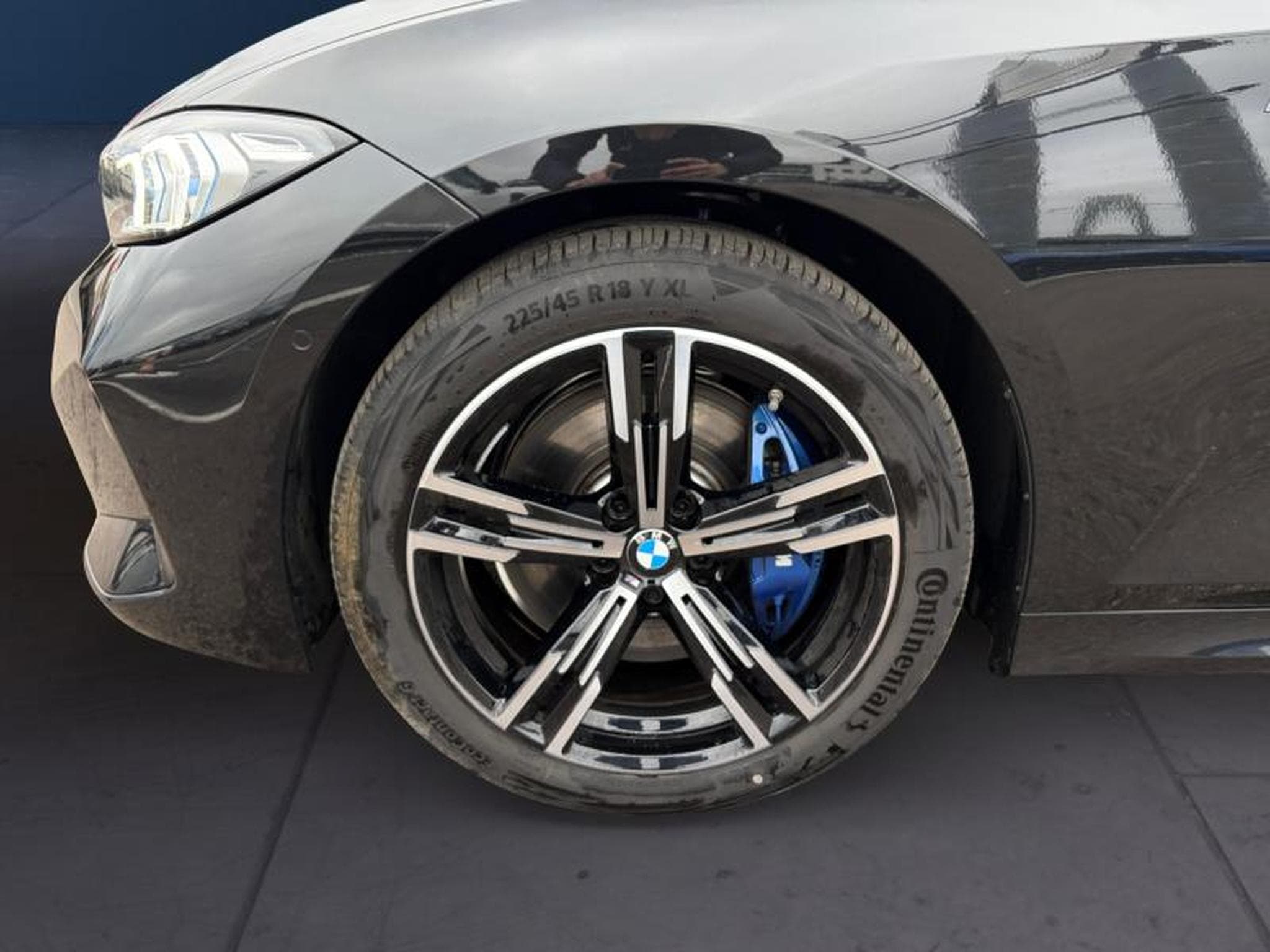 BMW 330 330d xDrive Touring Kit M Sport (2025) - Photo 8