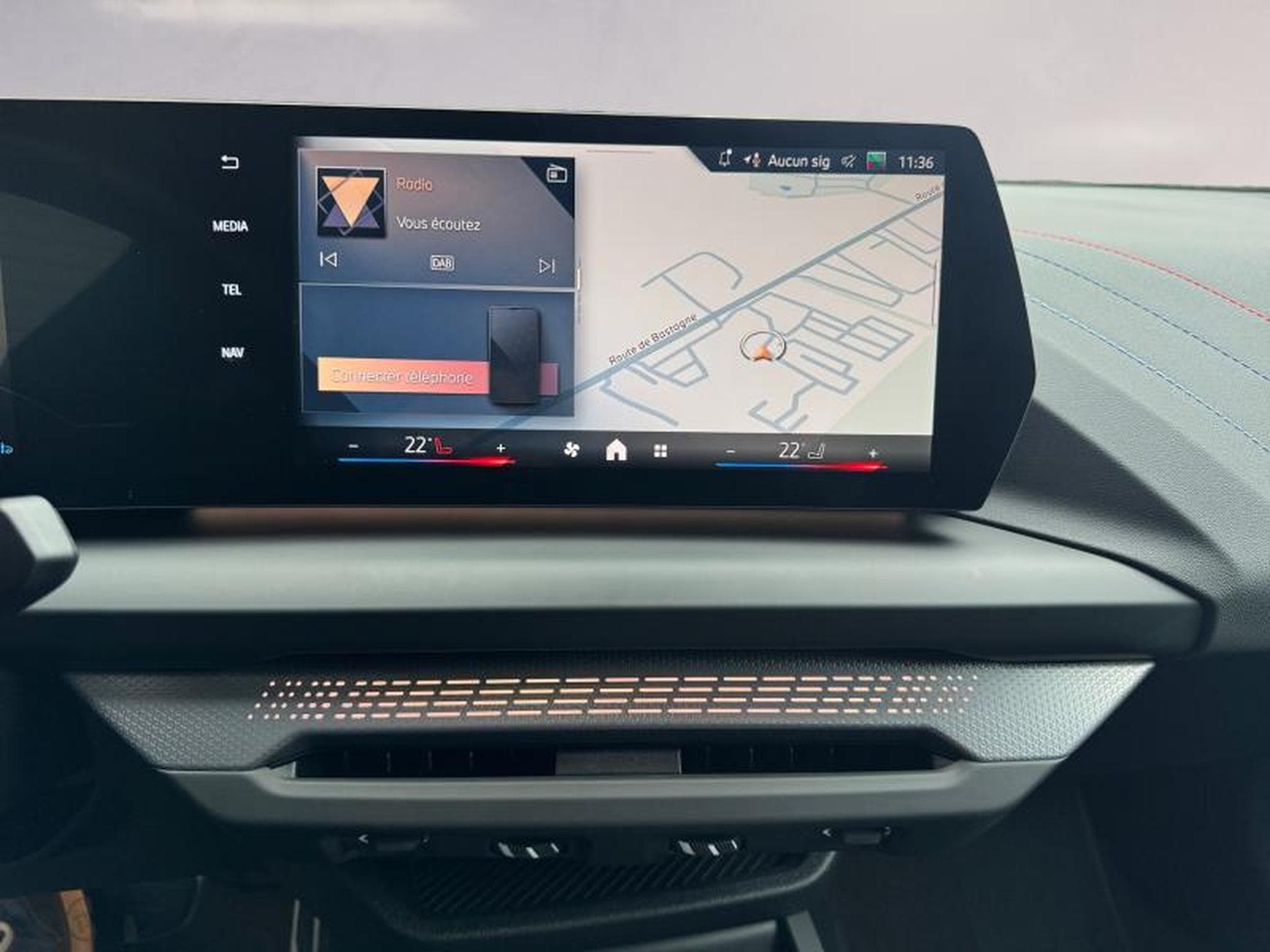 BMW 220 220d Gran Coupé Kit M Sport (2025) - Photo 10