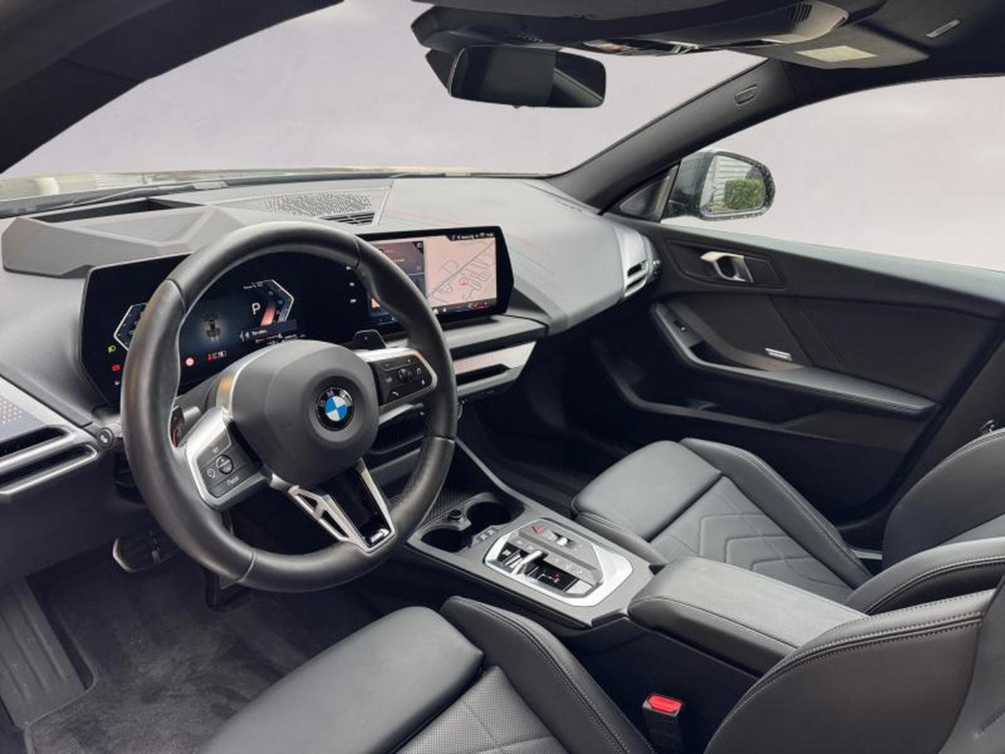 BMW 220 220d Gran Coupé Kit M Sport (2025) - Photo 6