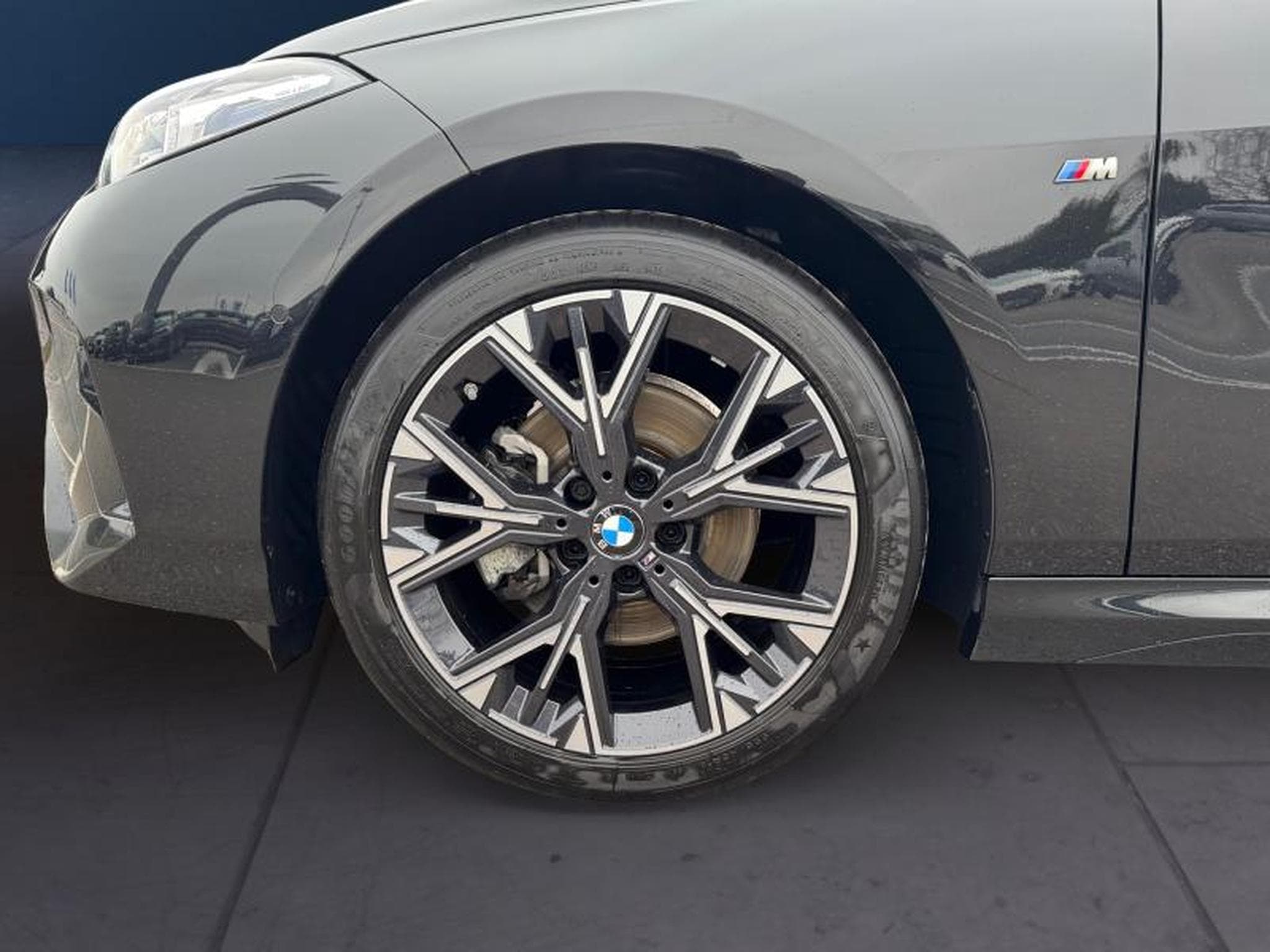 BMW 220 220d Gran Coupé Kit M Sport (2025) - Photo 8