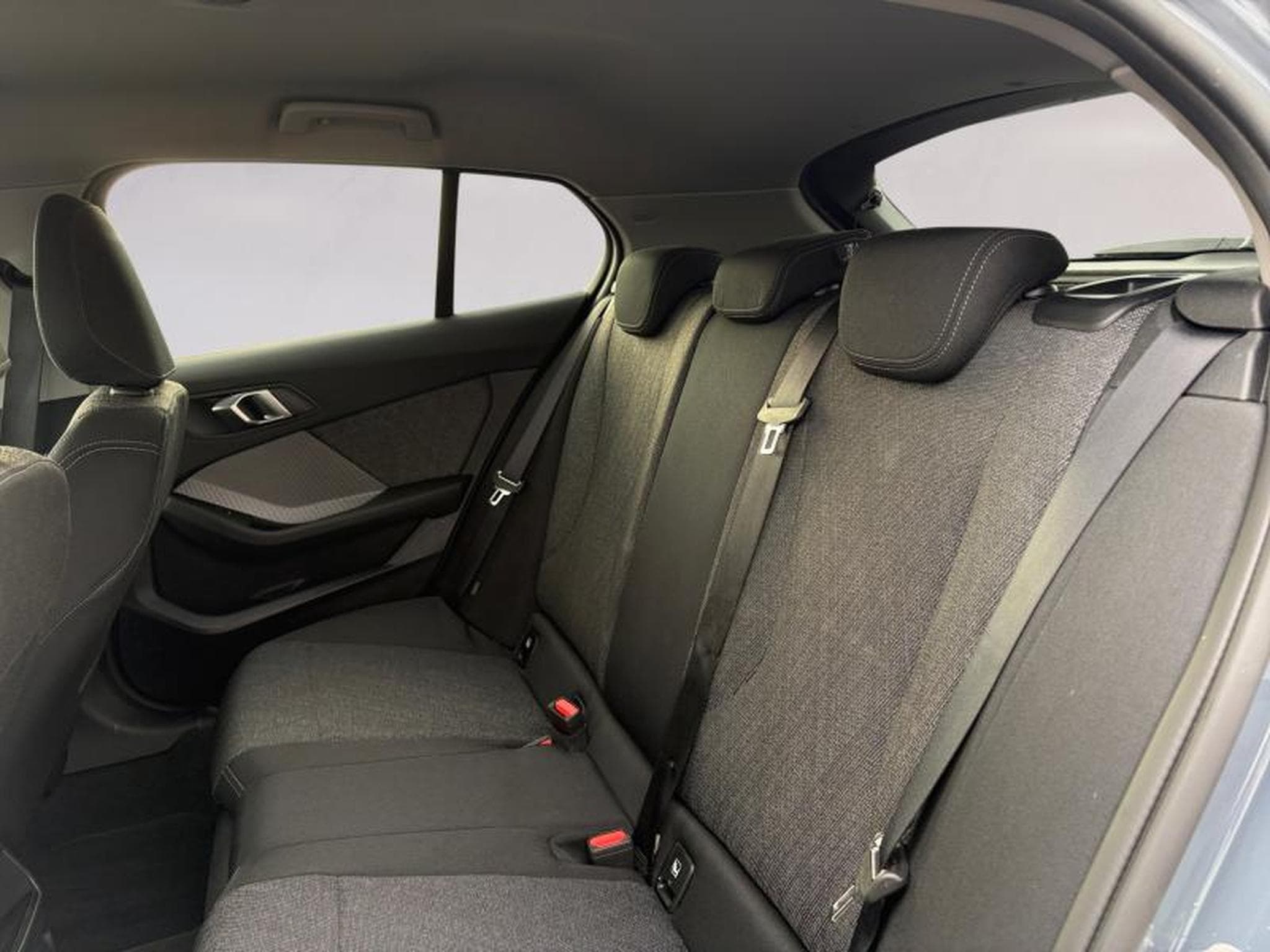 BMW 120 120 Kit M Sport (2024) - Photo 12