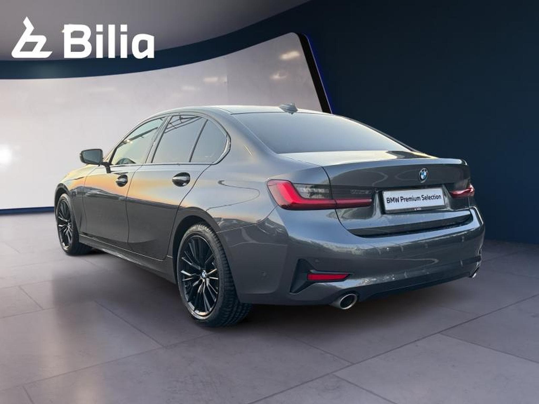 BMW 318 318i Berline (2021) - Photo 5