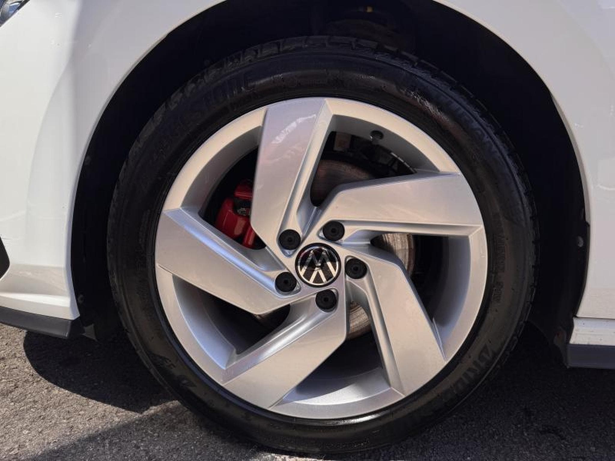 VW Golf VIII GTD 2.0 TDI SCR 200CV (2023) - Photo 11