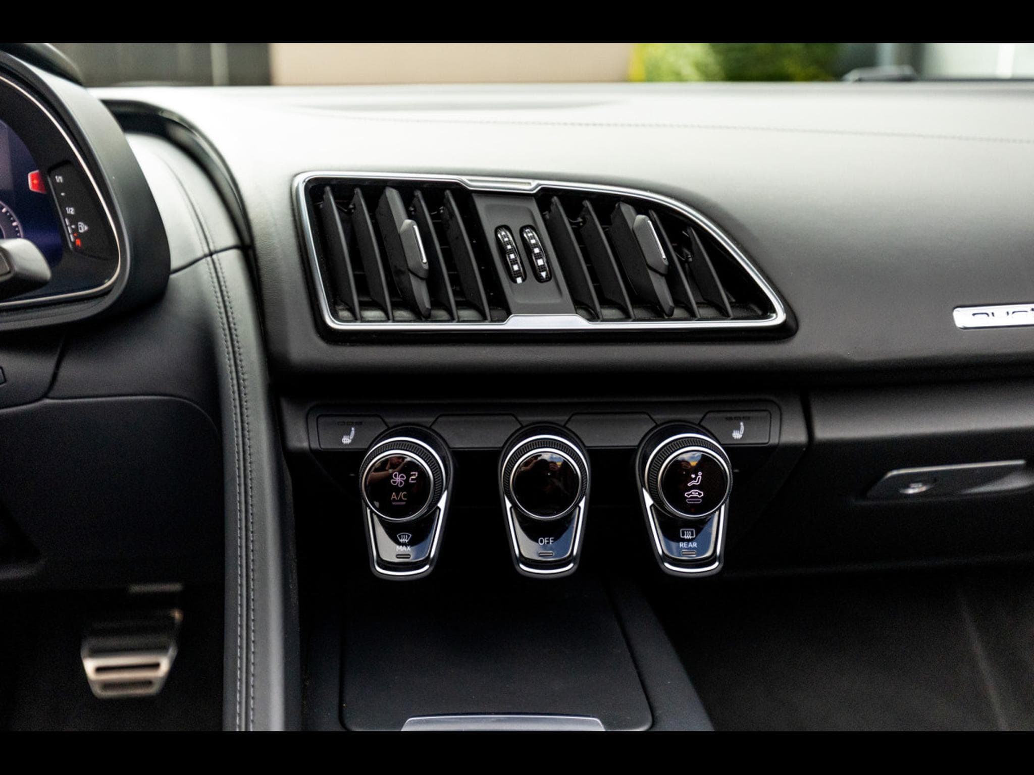 Audi R8 SPYDER V10 PERFORMANCE 5.2 FSI QUATTRO S-TRONIC – PACK KARHU (2022) - Foto 15