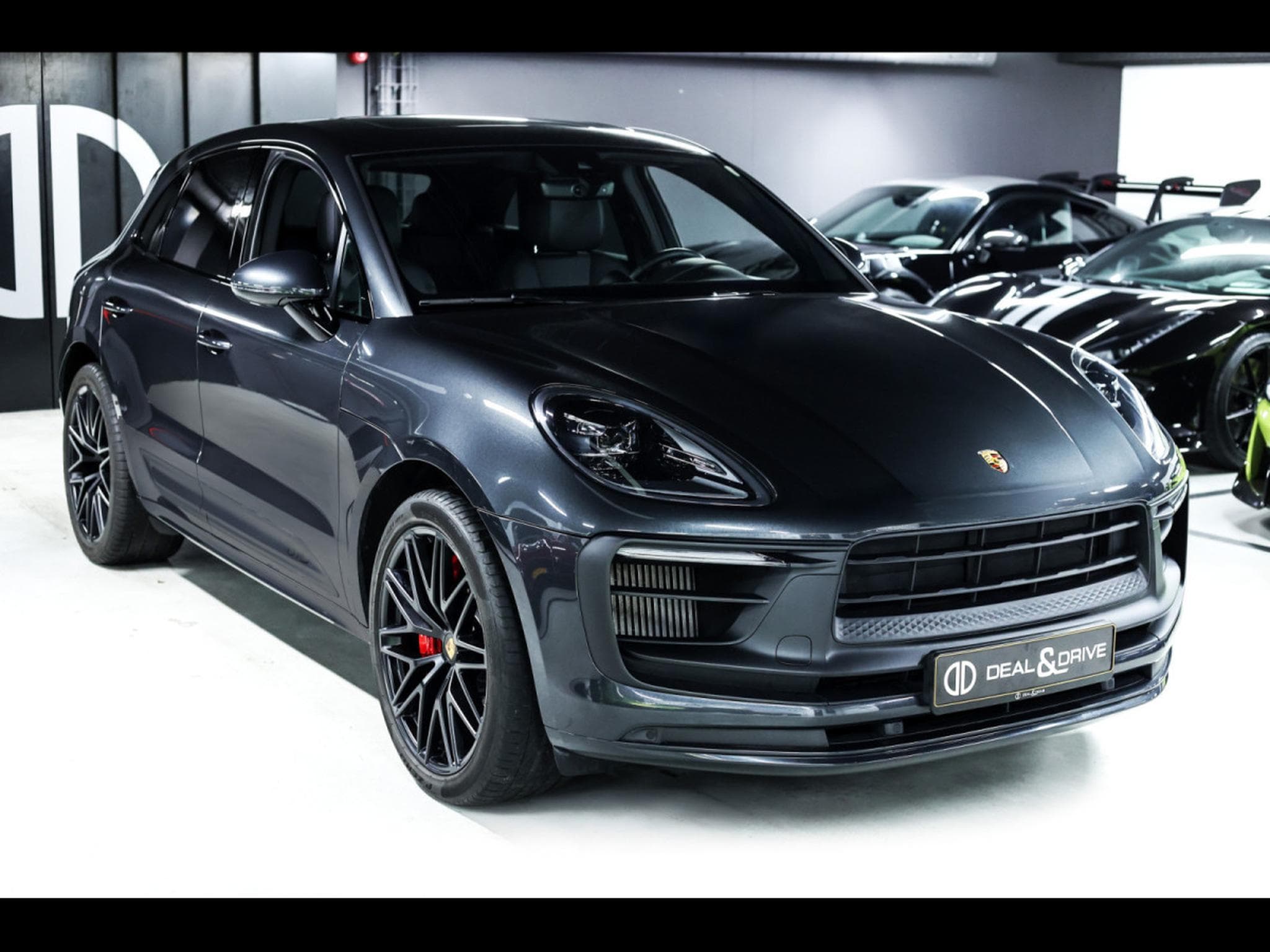 Porsche Macan III GTS PDK – VOLCANO GREY (2021) - Foto 6