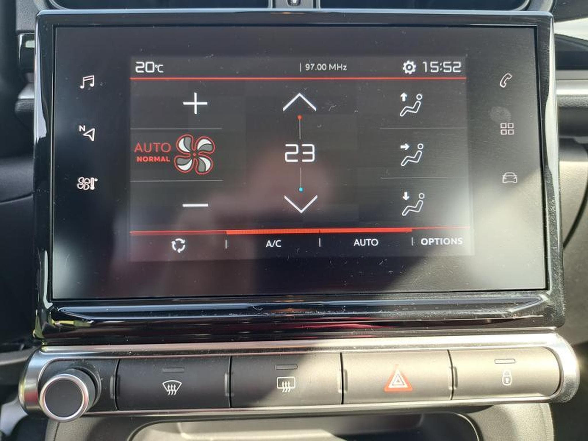 Citroen C3 Feel (2022) - Photo 21