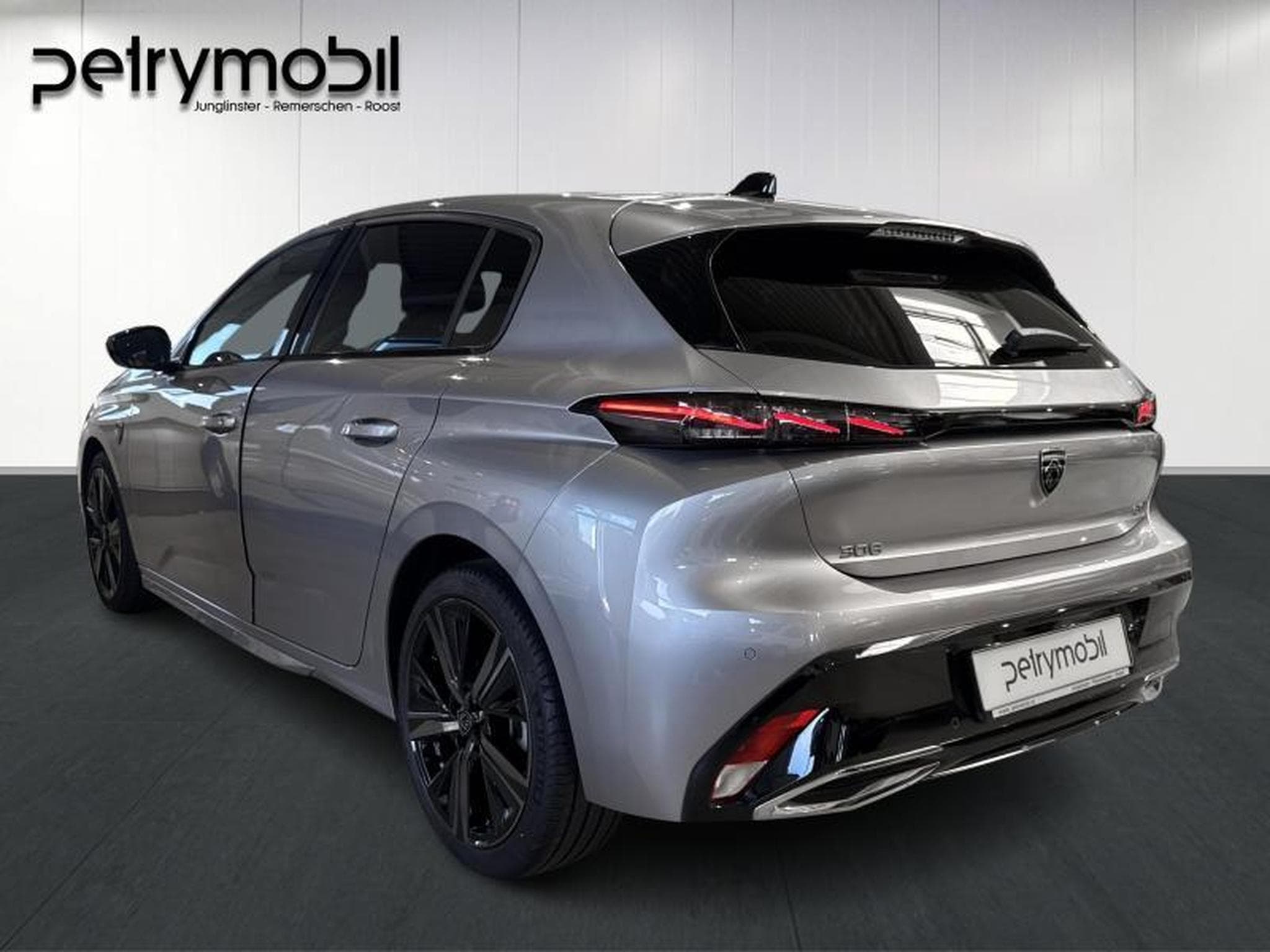 Peugeot 308 GT EAT8 (2024) - Photo 1