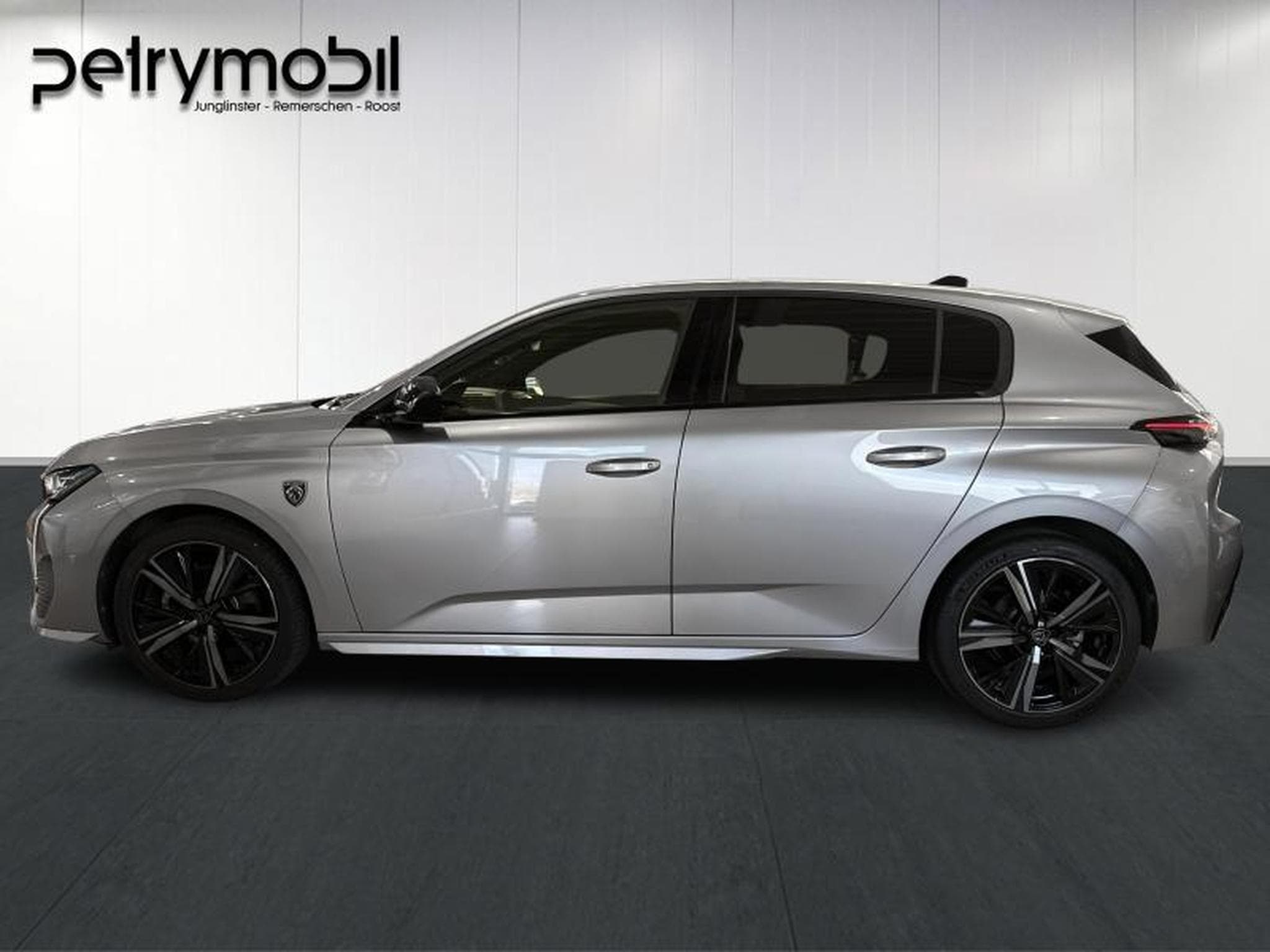 Peugeot 308 GT EAT8 (2024) - Photo 2