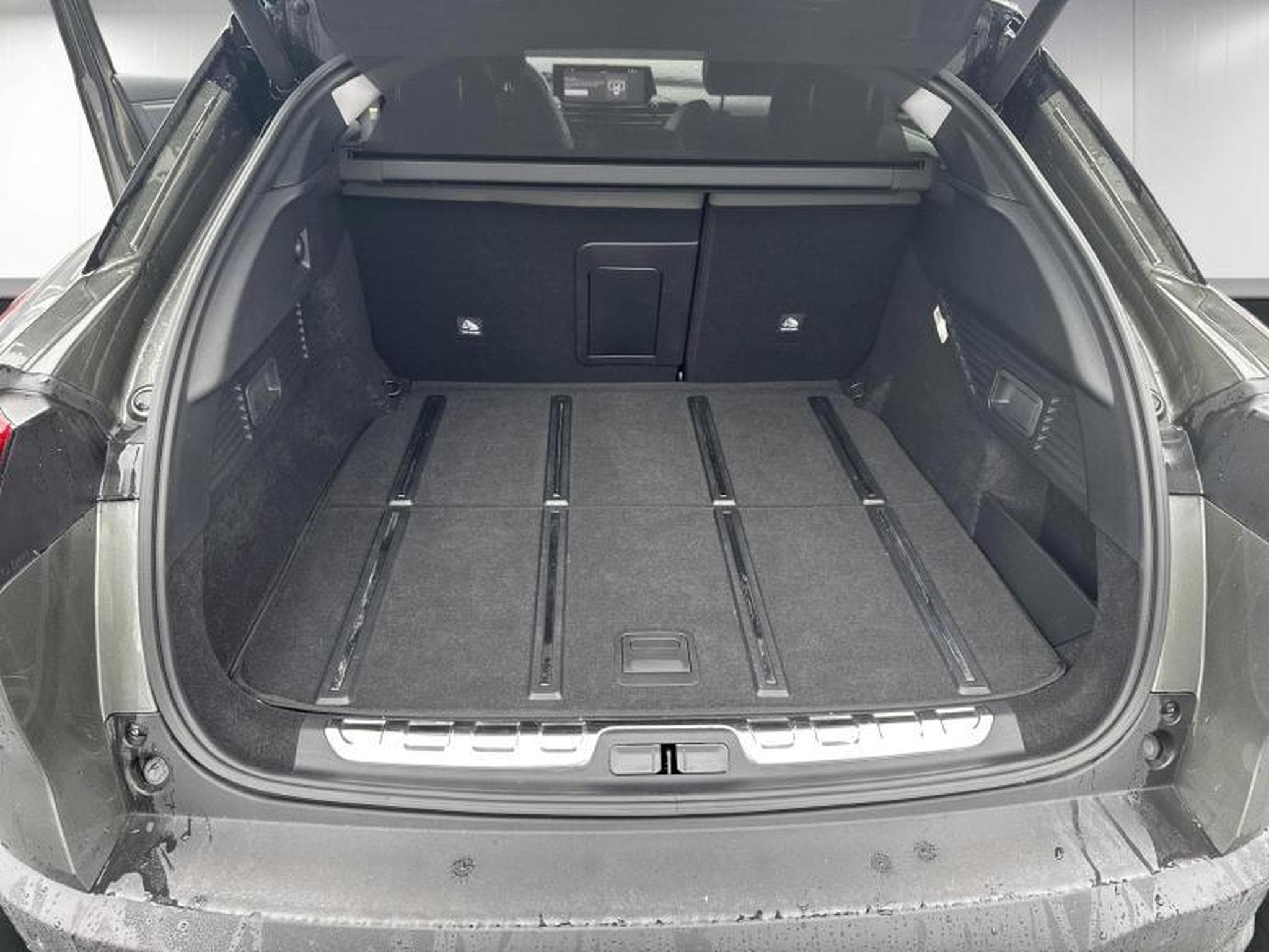 Citroen C5 X Shine Pack Hybride (2022) - Photo 20
