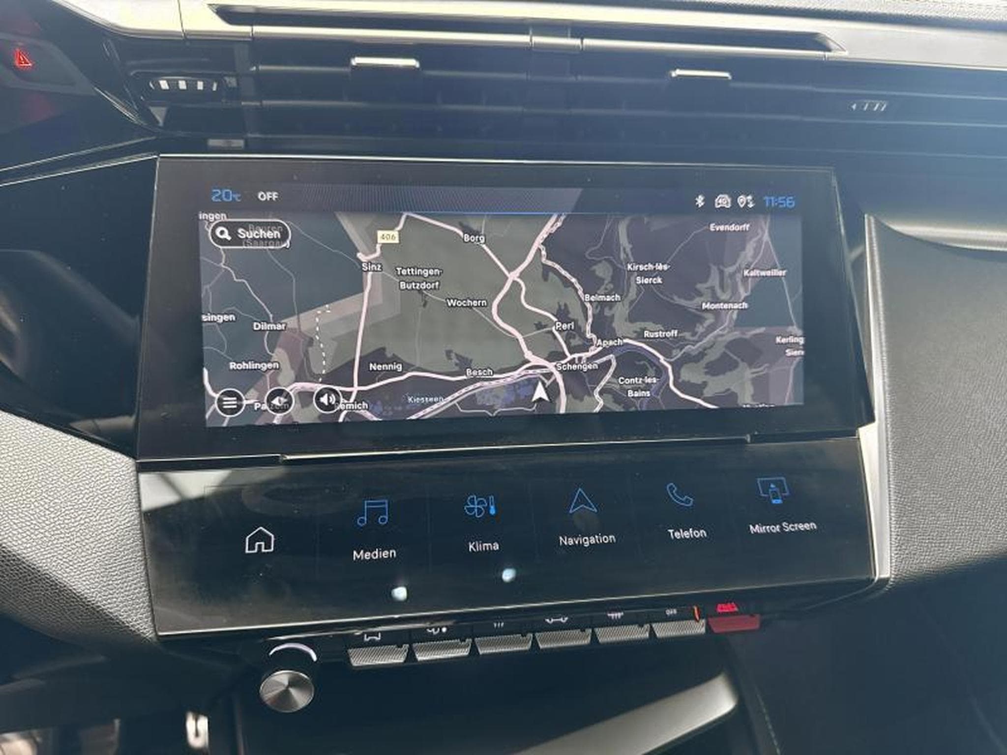 Peugeot 308 GT Hybride (2024) - Photo 11