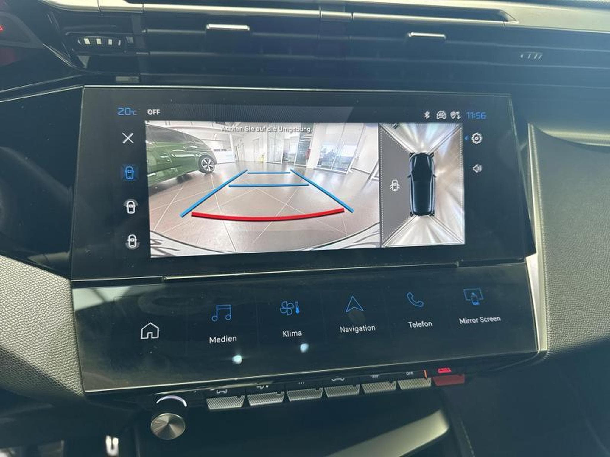 Peugeot 308 GT Hybride (2024) - Photo 12