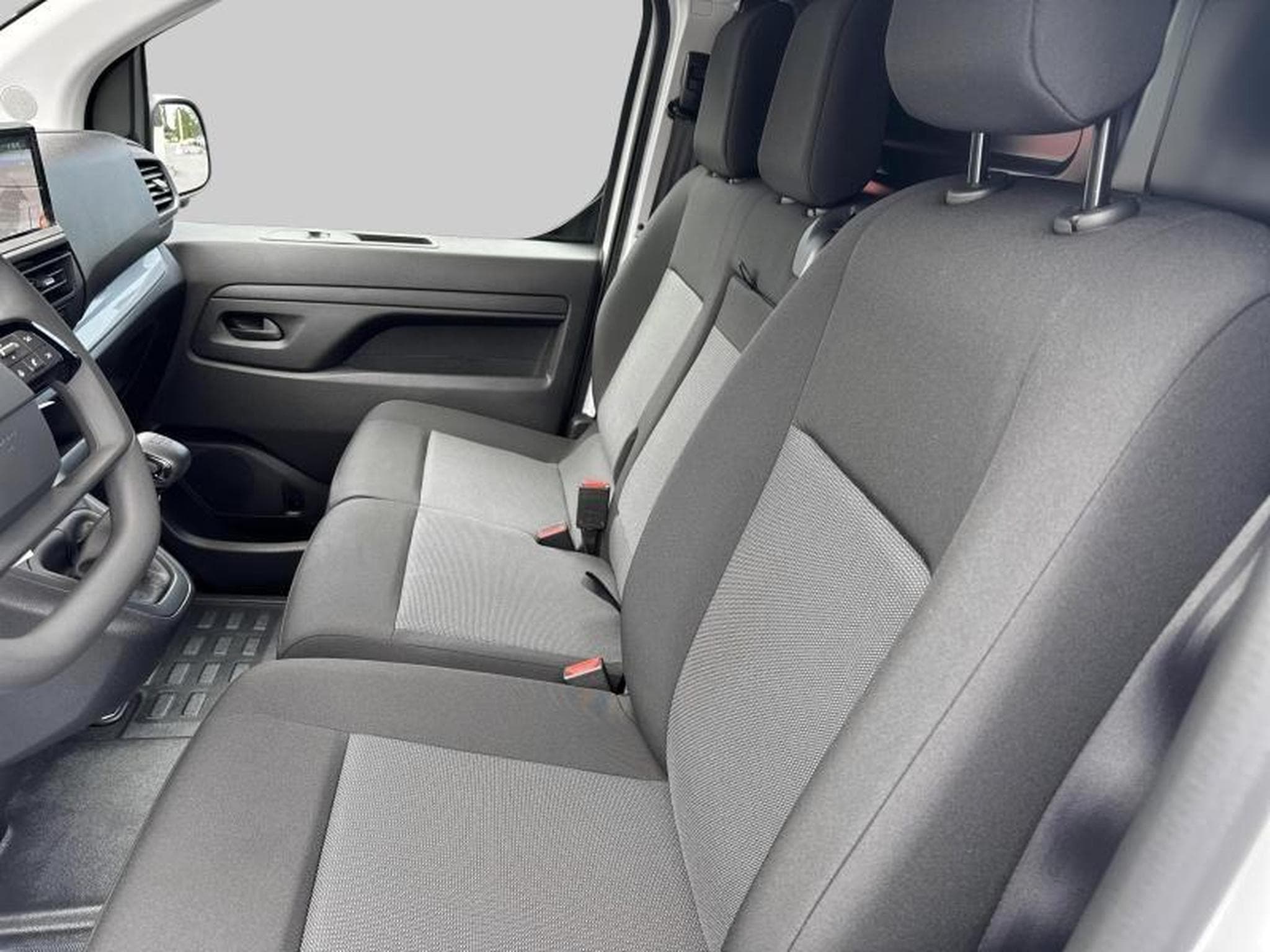 Peugeot Expert STANDARD (2024) - Photo 12