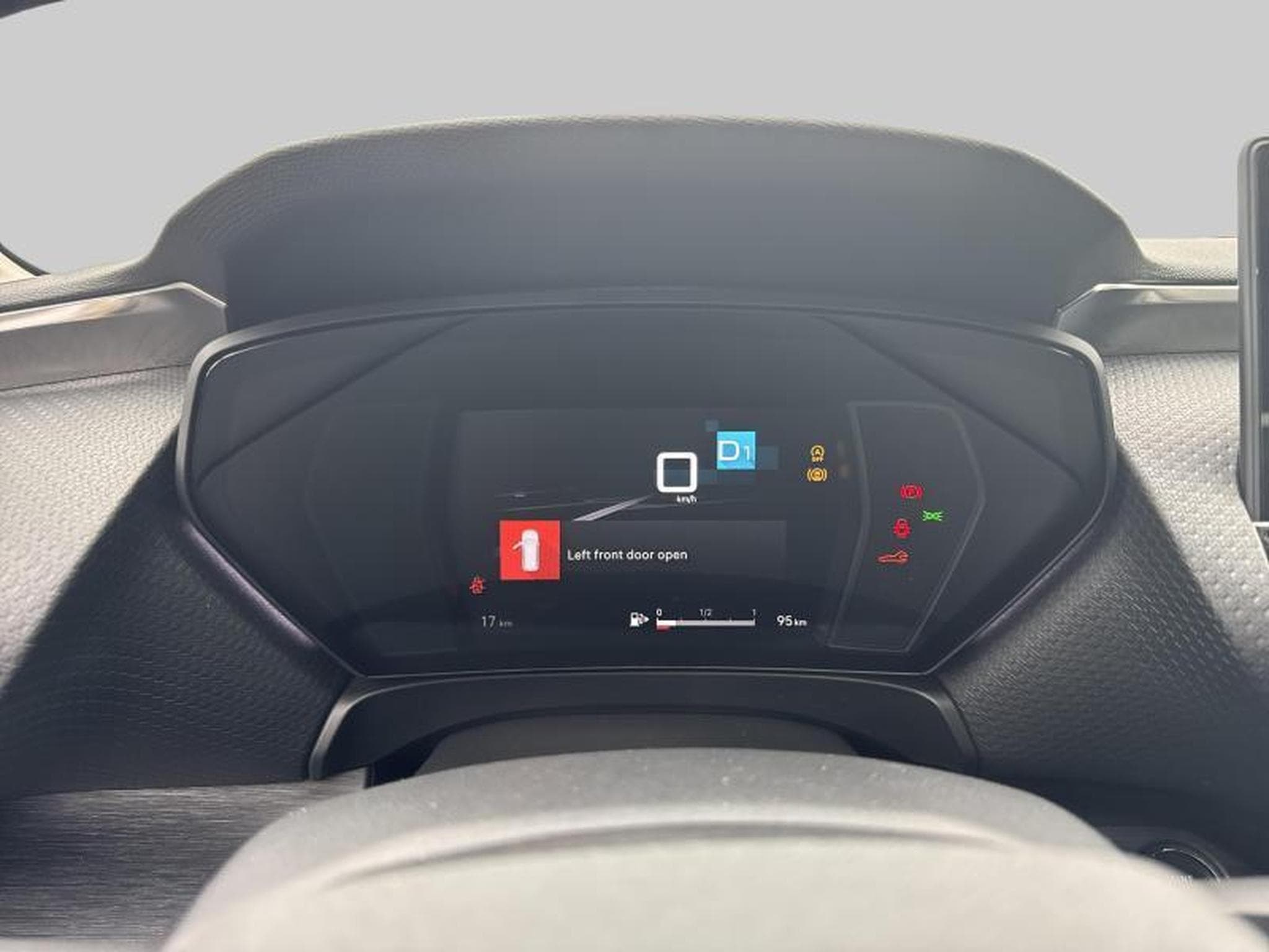 Citroen C5 X Shine (2023) - Photo 15