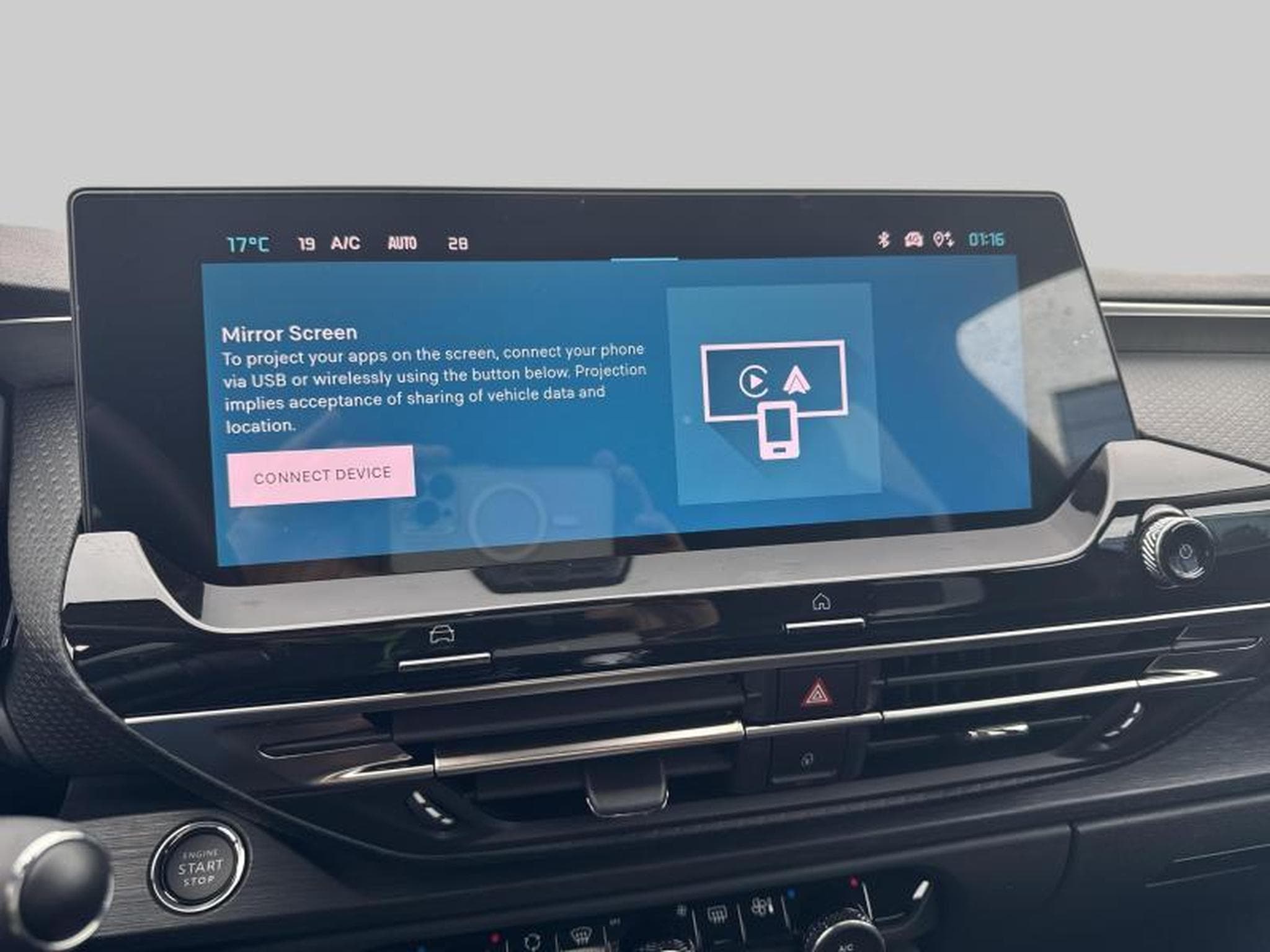 Citroen C5 X Shine (2023) - Photo 18