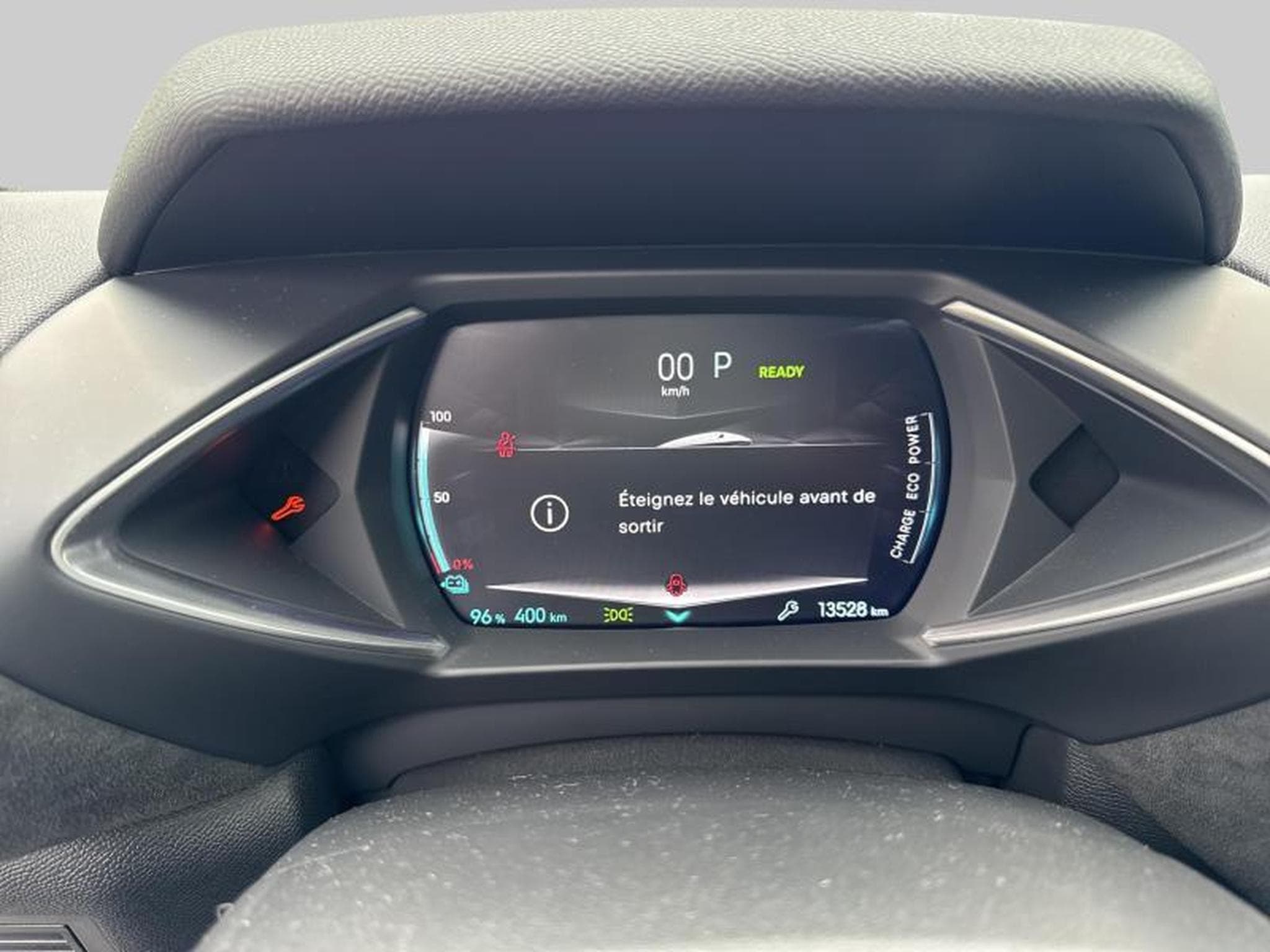 DS Automobiles DS3 E-Tense Performance Line + (2023) - Photo 15