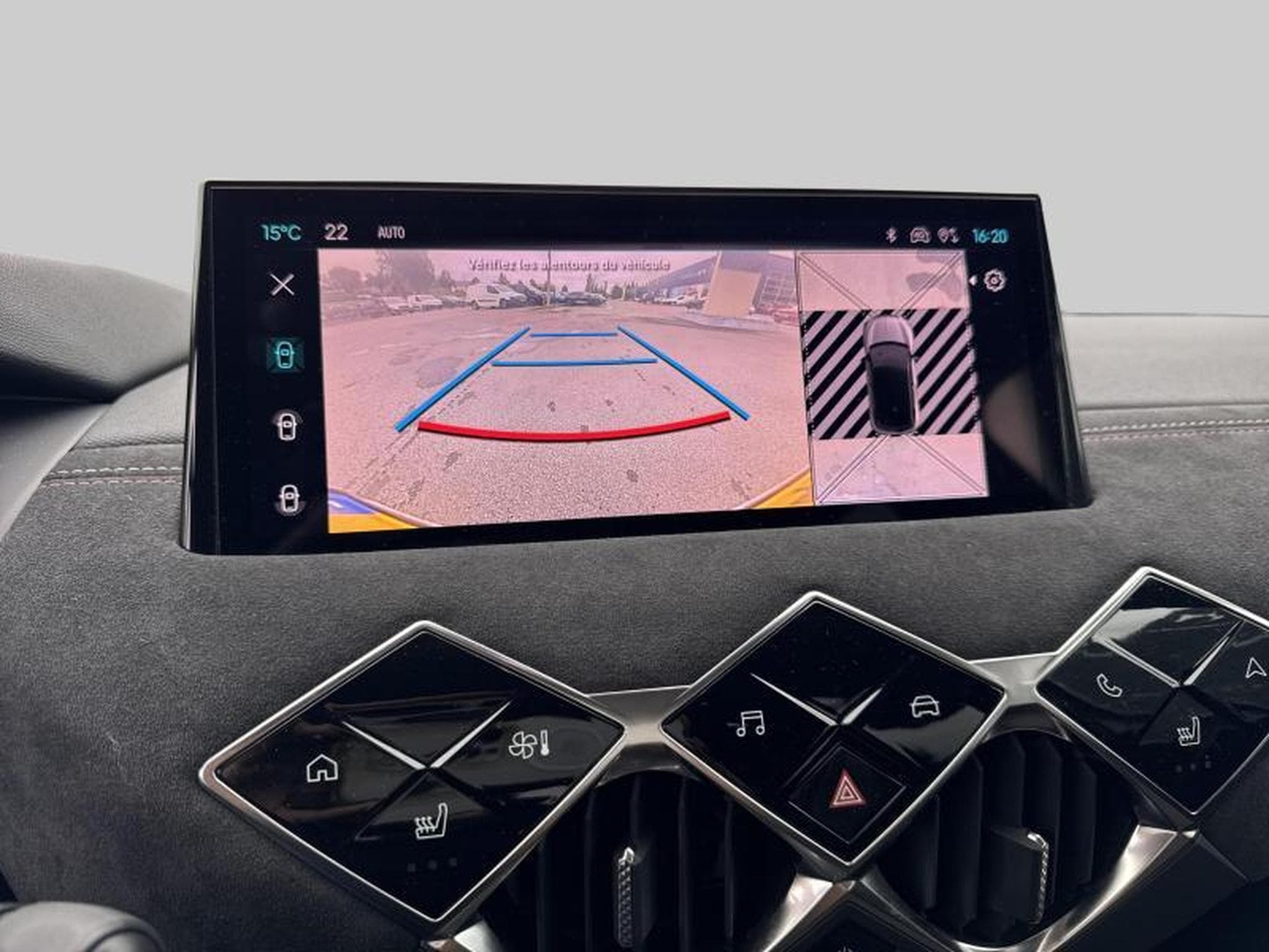 DS Automobiles DS3 E-Tense Performance Line + (2023) - Photo 17