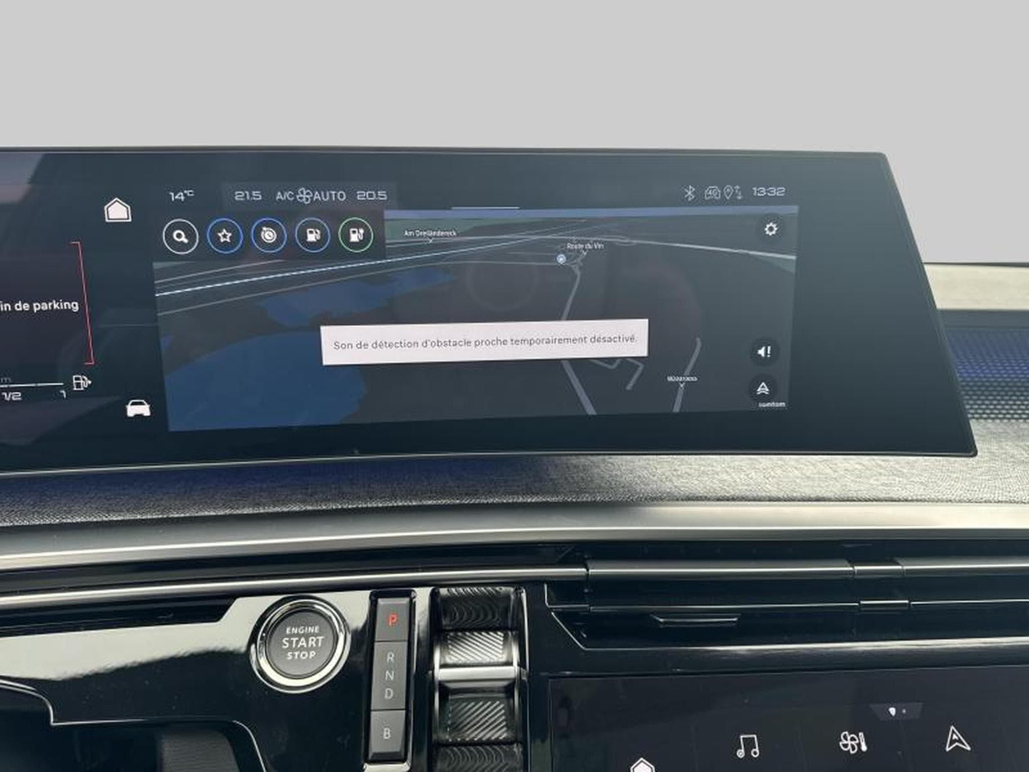 Peugeot 5008 III & e- GT (2025) - Photo 12