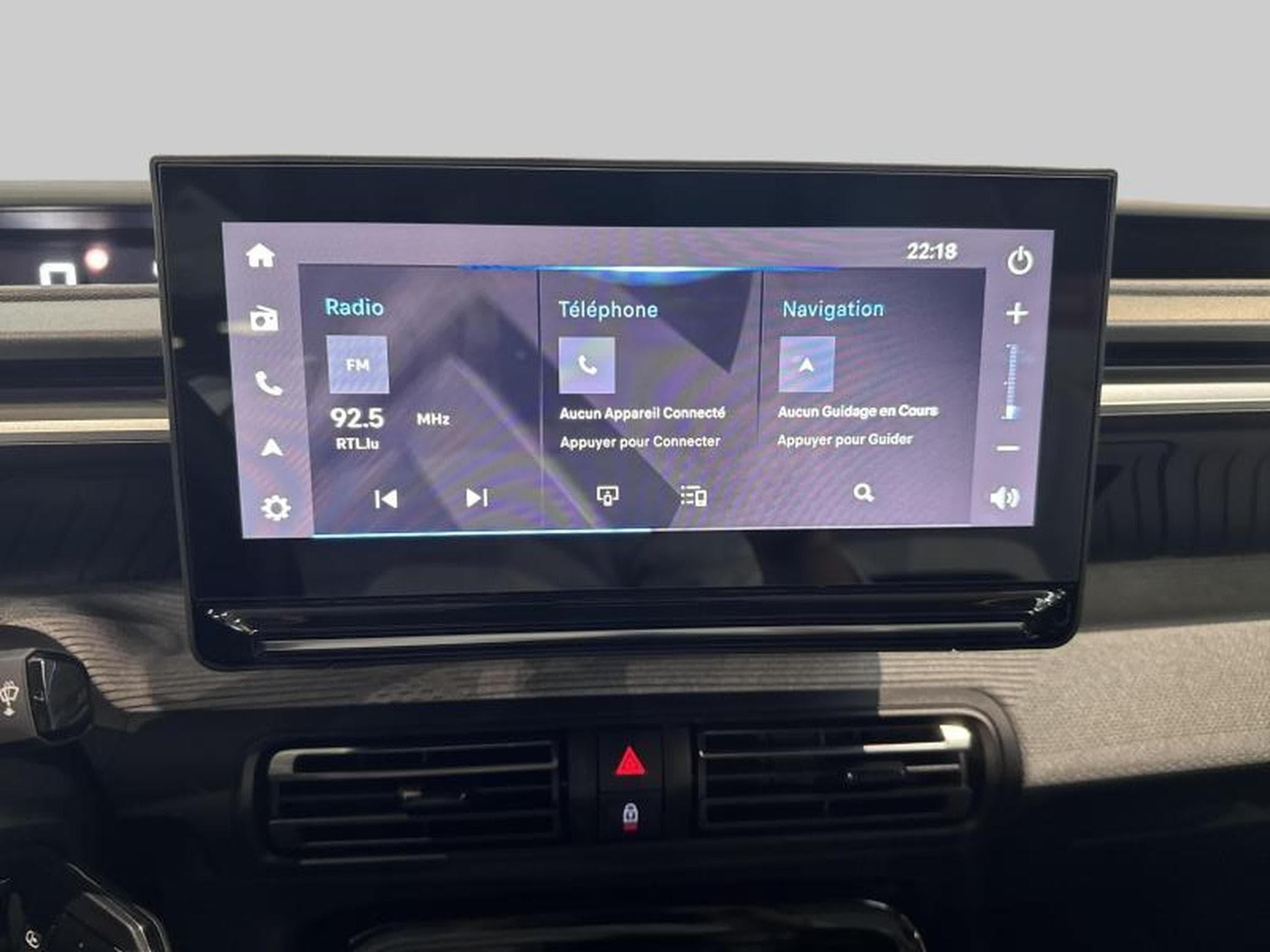 Citroen C3 & ë- IV Max (2024) - Photo 16