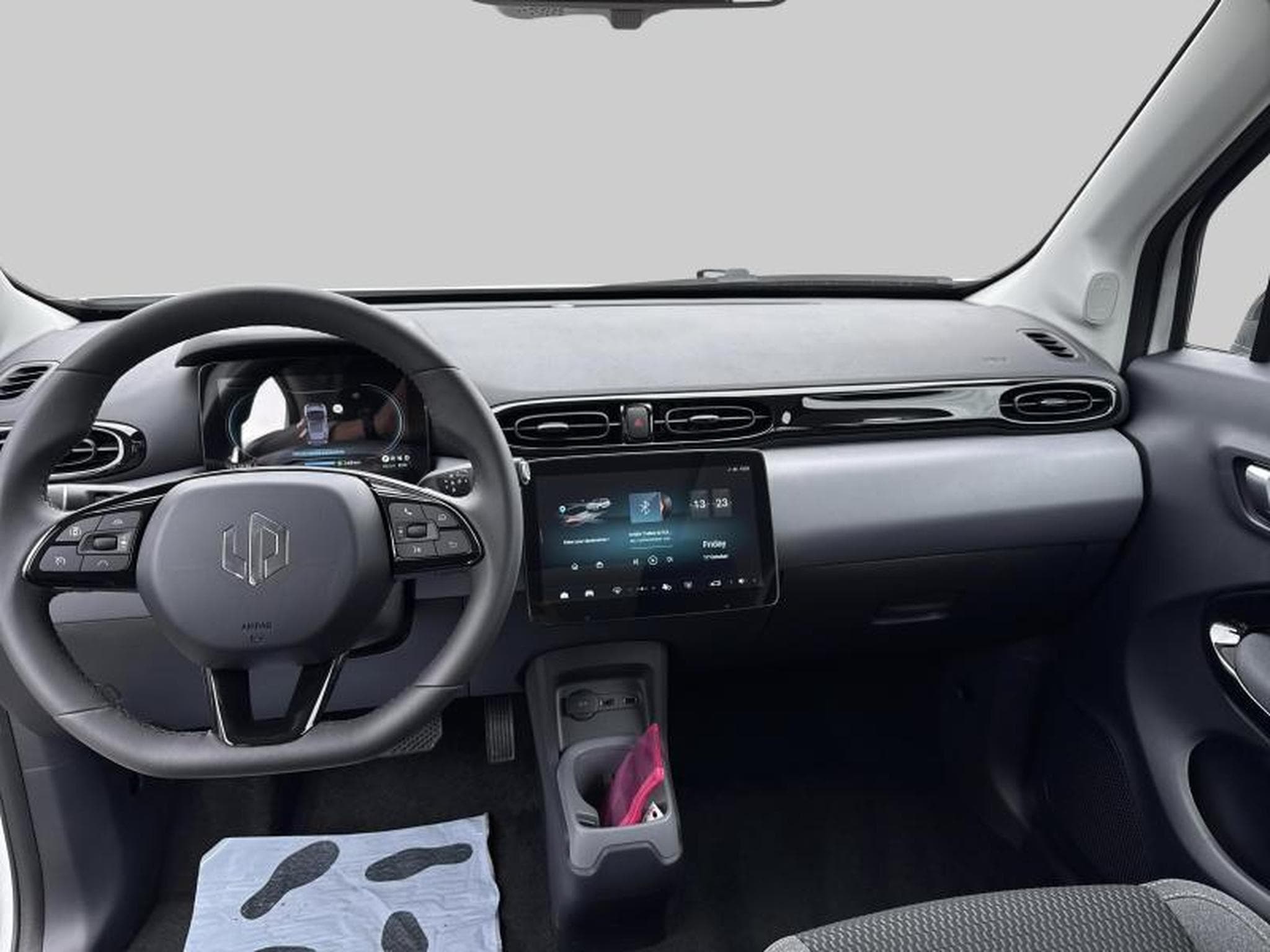 LEAPMOTOR T03 (2025) - Photo 8