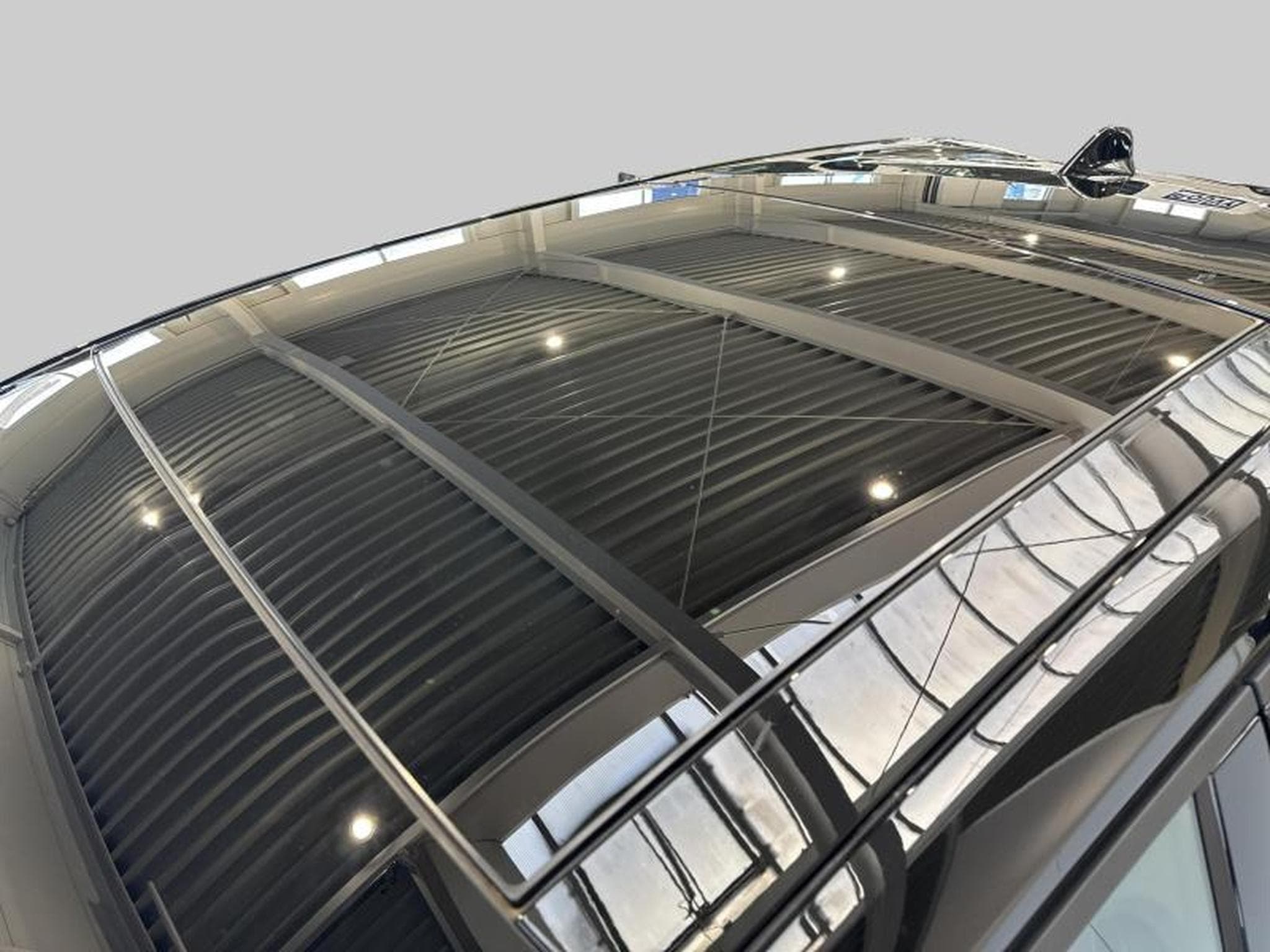 Peugeot 408 GT Plug-In Hybrid 225 EAT8 (2025) - Photo 14