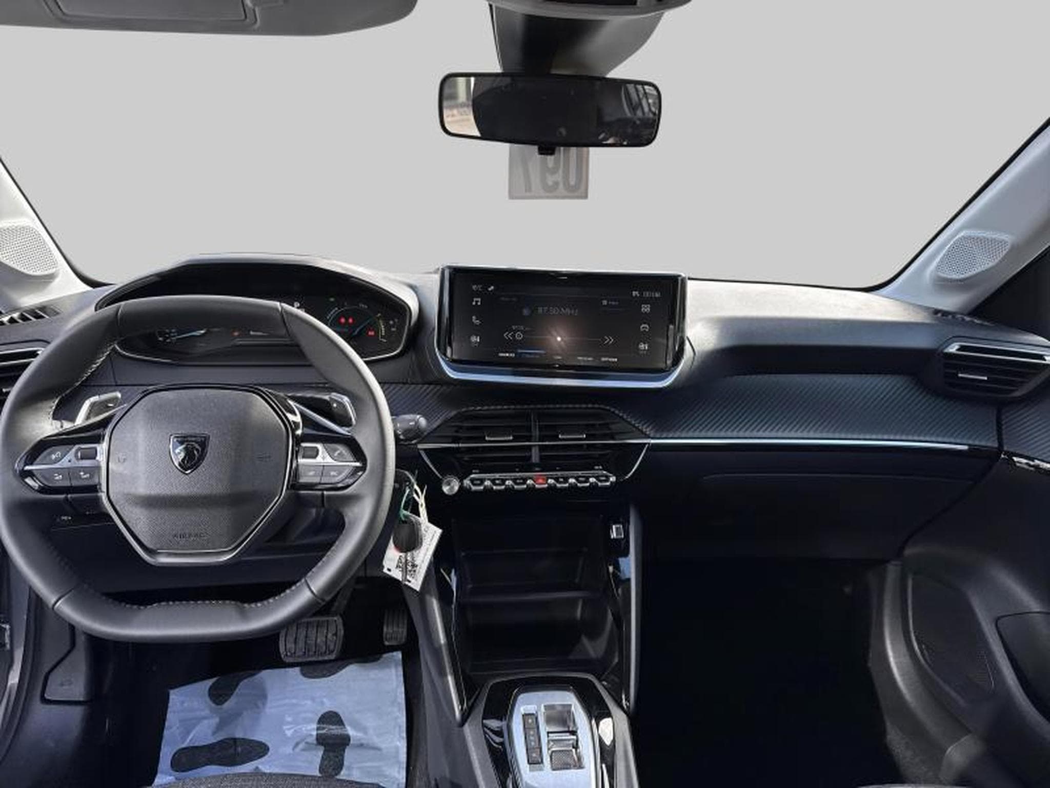 Peugeot 208 Style Hybrid 110ch e-DCS6 (2025) - Photo 13