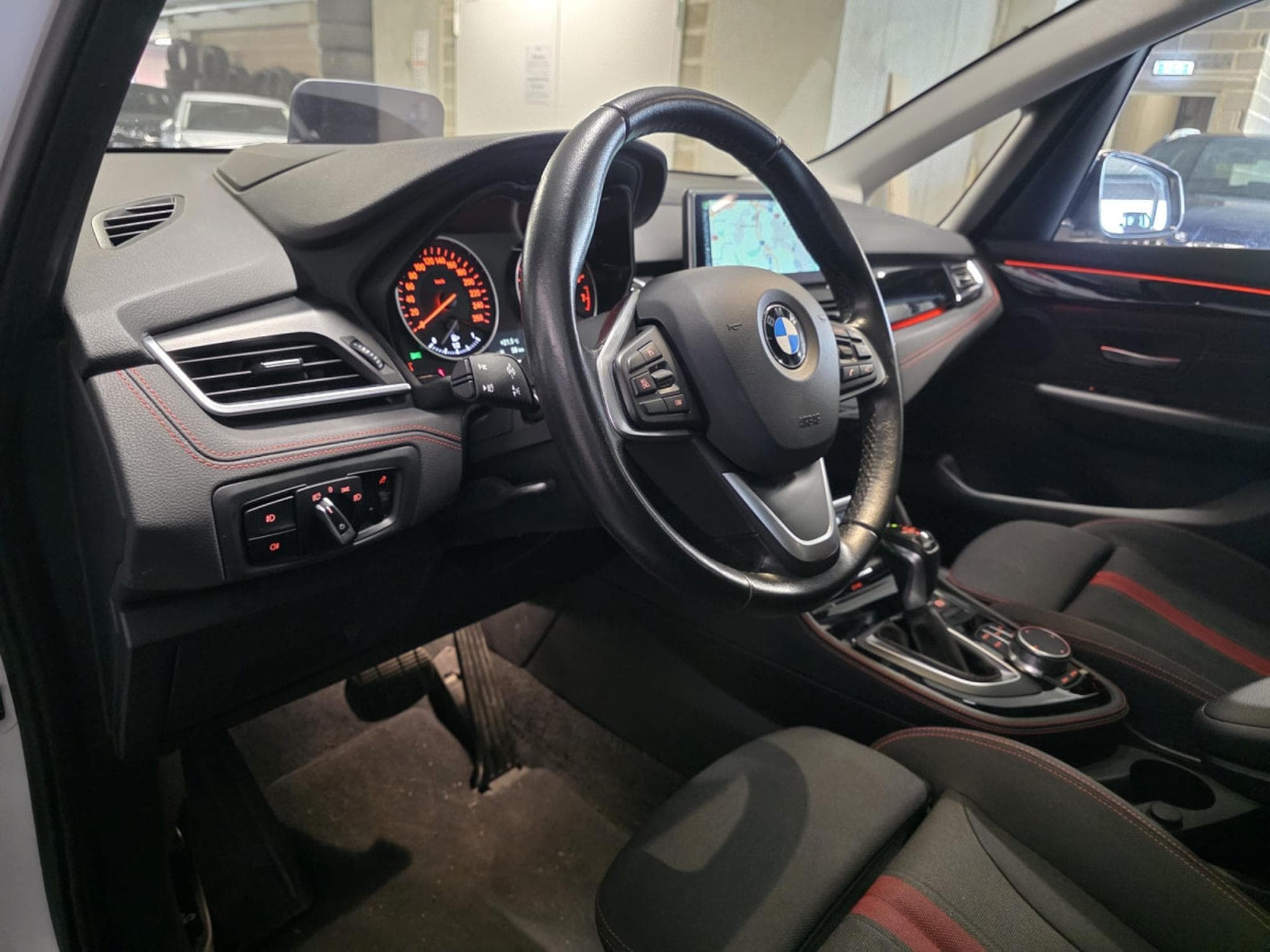 BMW 225 XE Hybrid PLUG IN iPERFORMANCE SPORTLINE HEAD UP PANO LED NA (2018) - Foto 10