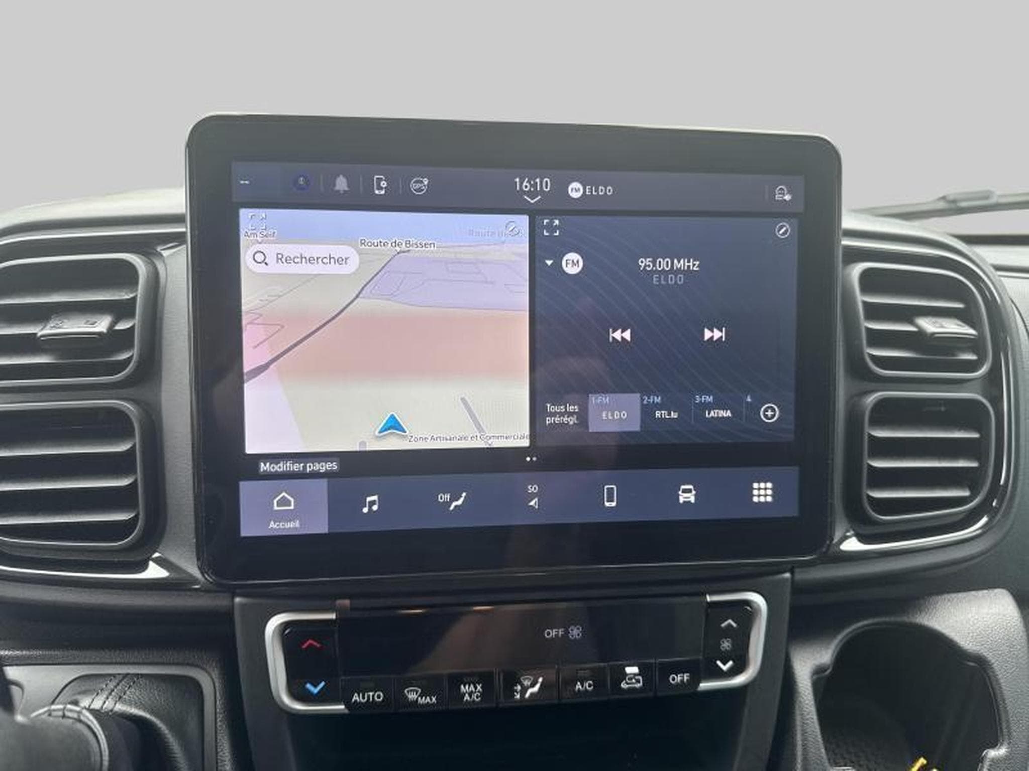 Citroen Jumper Fourgon tôlé 35 L2H2 EAT8 (2025) - Photo 5