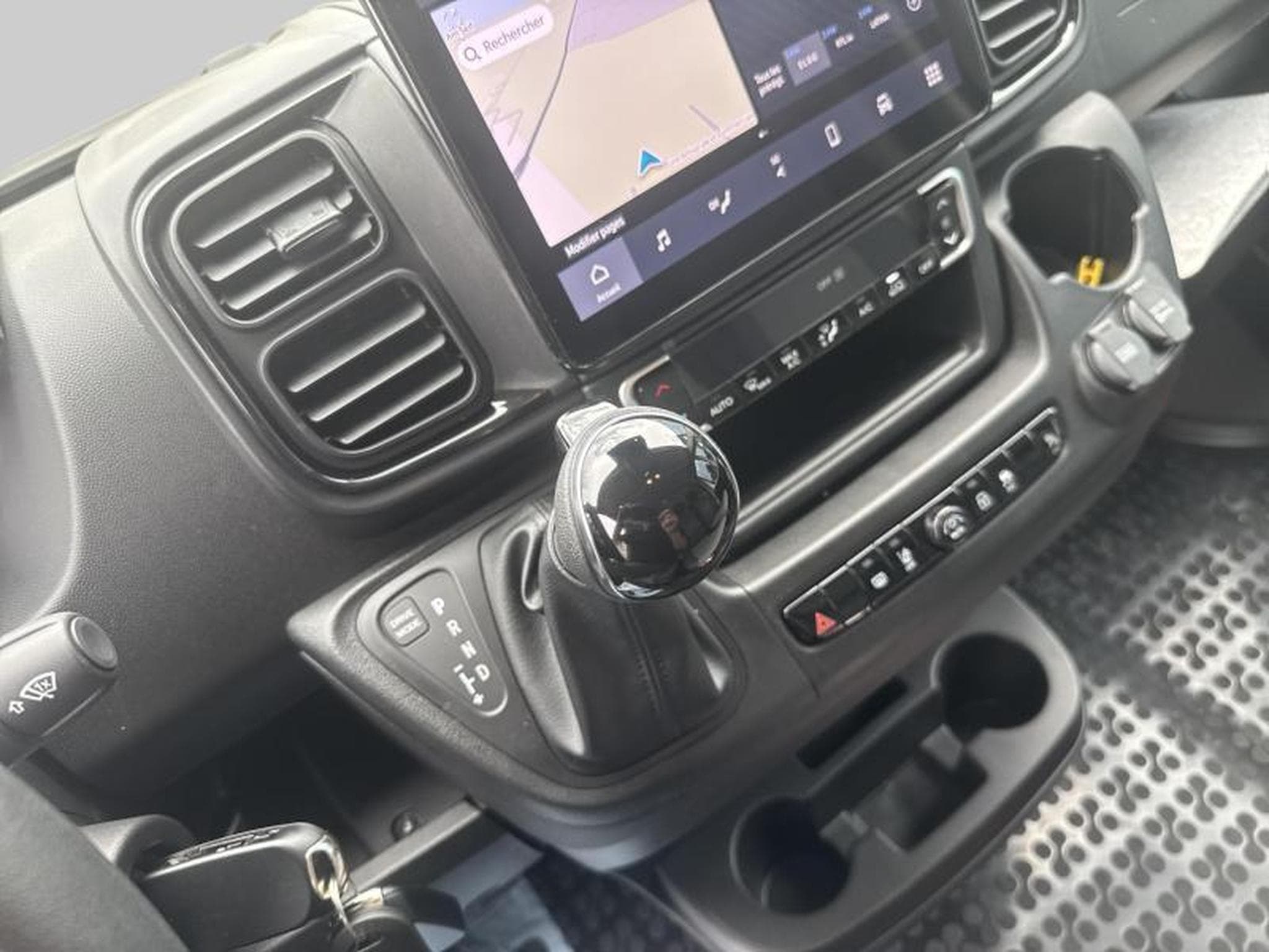 Citroen Jumper Fourgon tôlé 35 L2H2 EAT8 (2025) - Photo 7