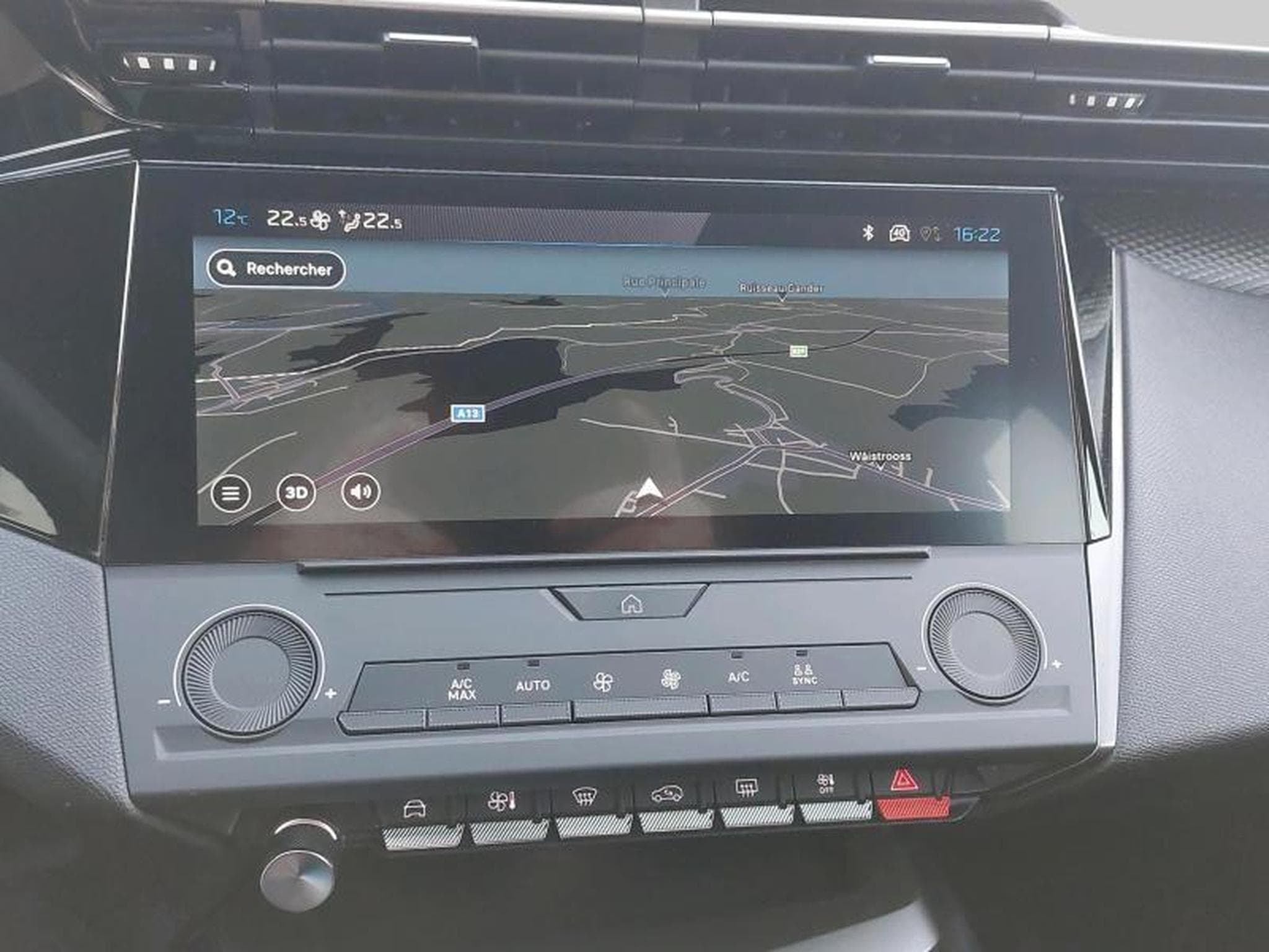 Peugeot 308 III STYLE (2025) - Photo 17