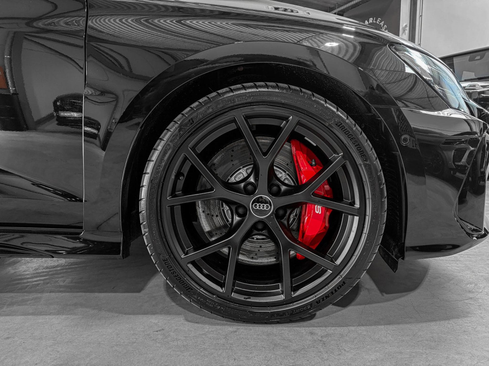 Audi RS3 Sportback 2.5 TFSI quattro/Pano/CARBON19/360°/SONOS/SCHALE S (2026) - Photo 16