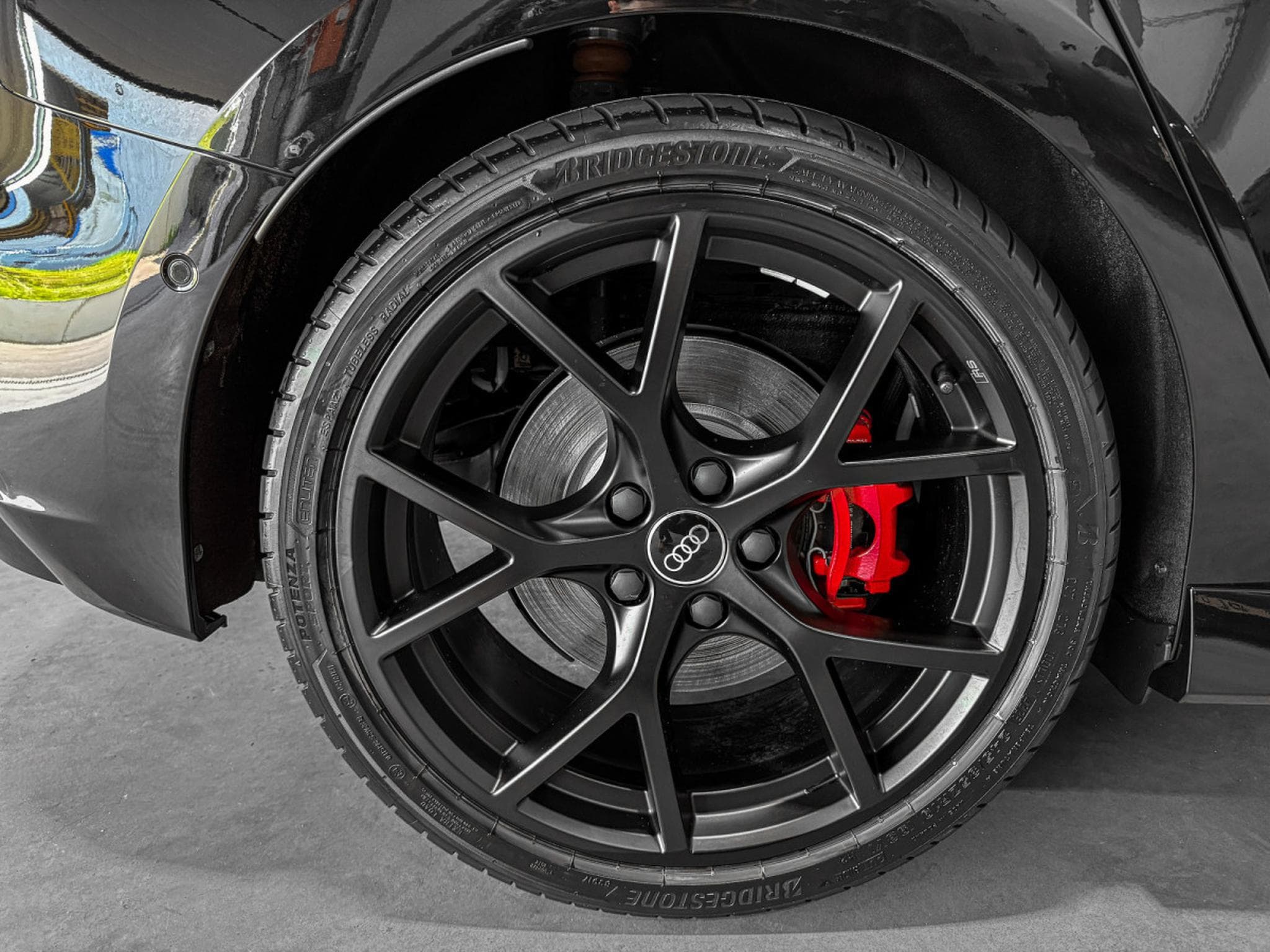 Audi RS3 Sportback 2.5 TFSI quattro/Pano/CARBON19/360°/SONOS/SCHALE S (2026) - Photo 17