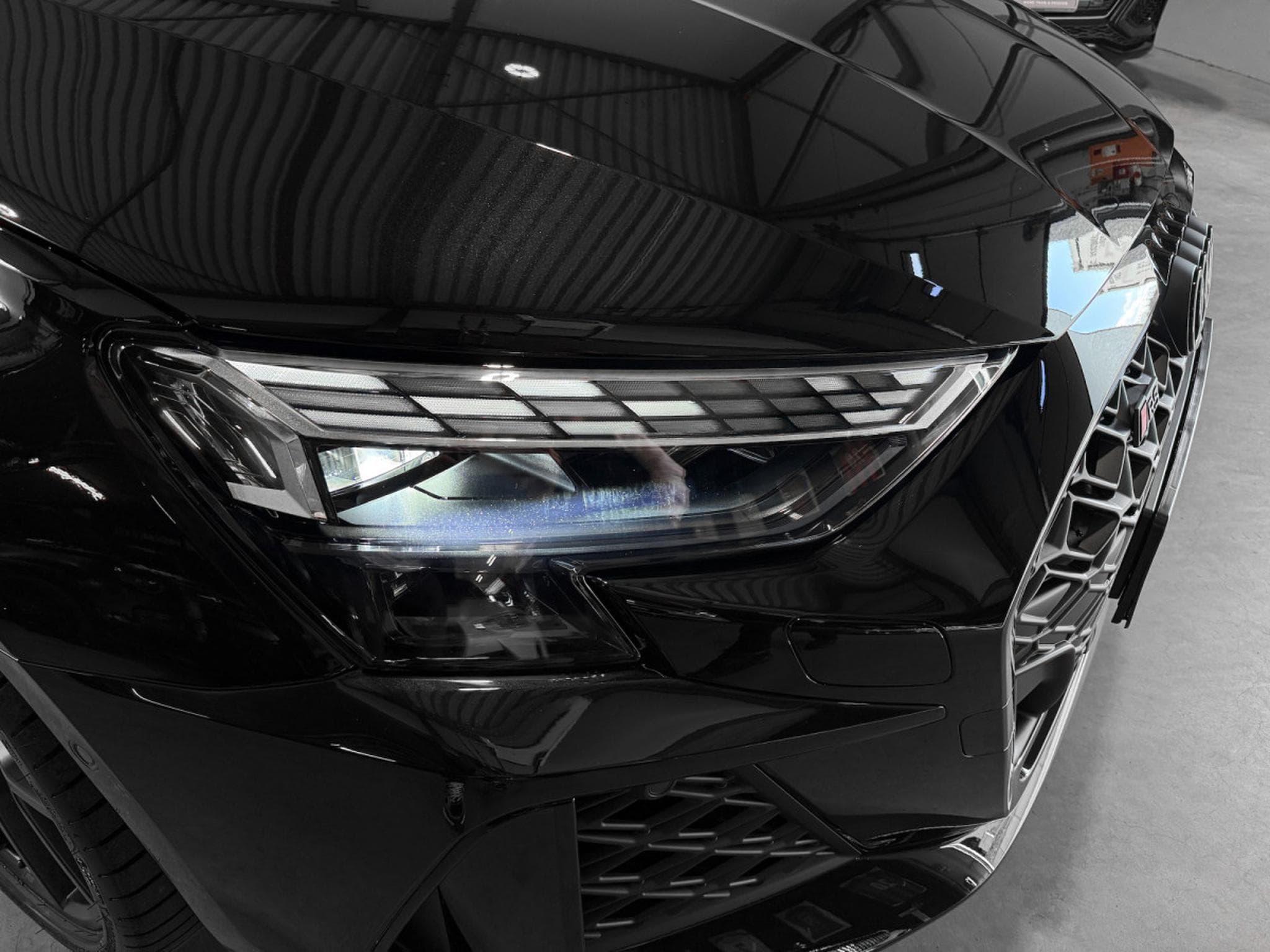 Audi RS3 Sportback 2.5 TFSI quattro/Pano/CARBON19/360°/SONOS/SCHALE S (2026) - Photo 23