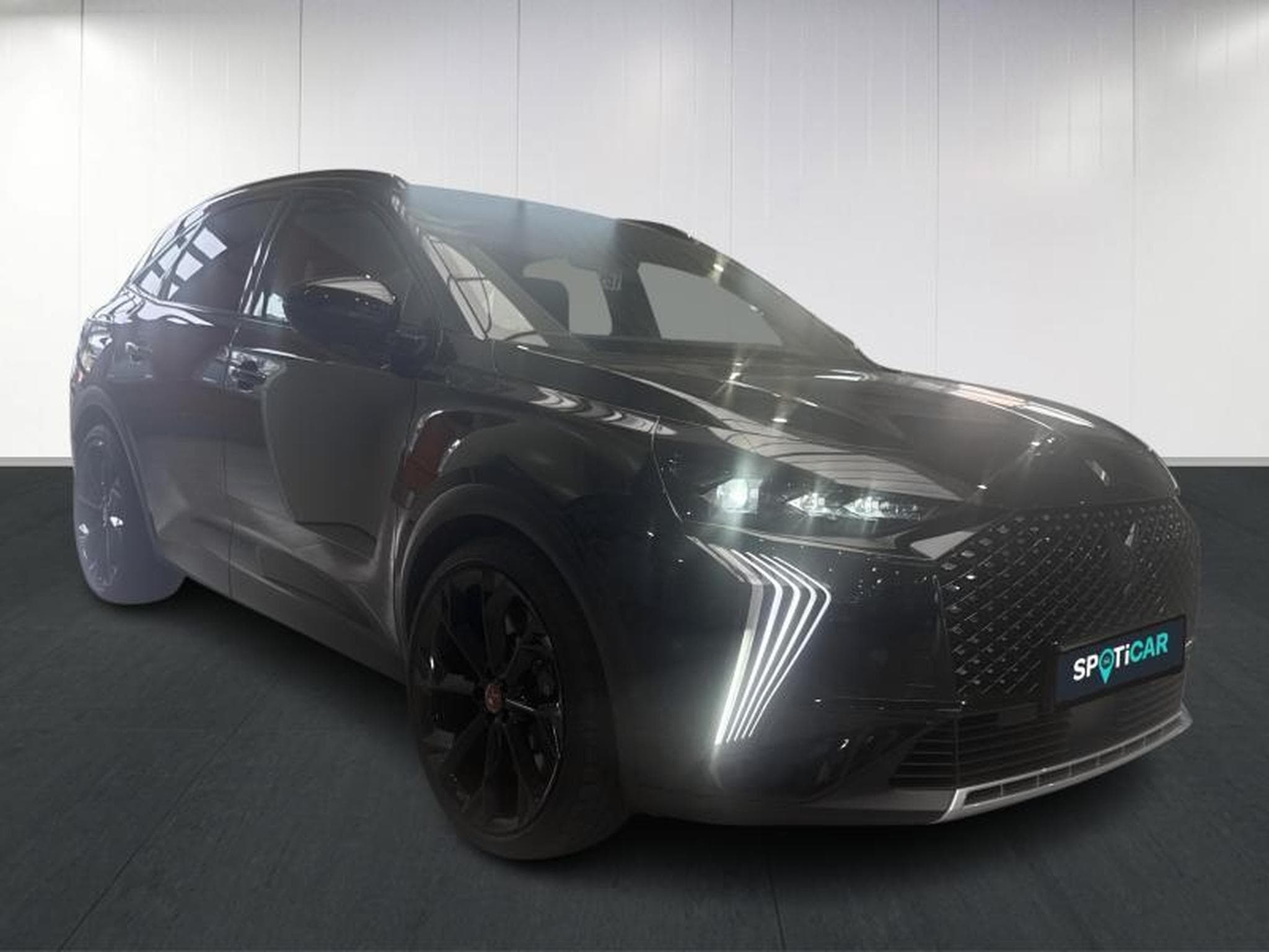 DS Automobiles DS7 E-Tense Performance Line + (2023) - Photo 3