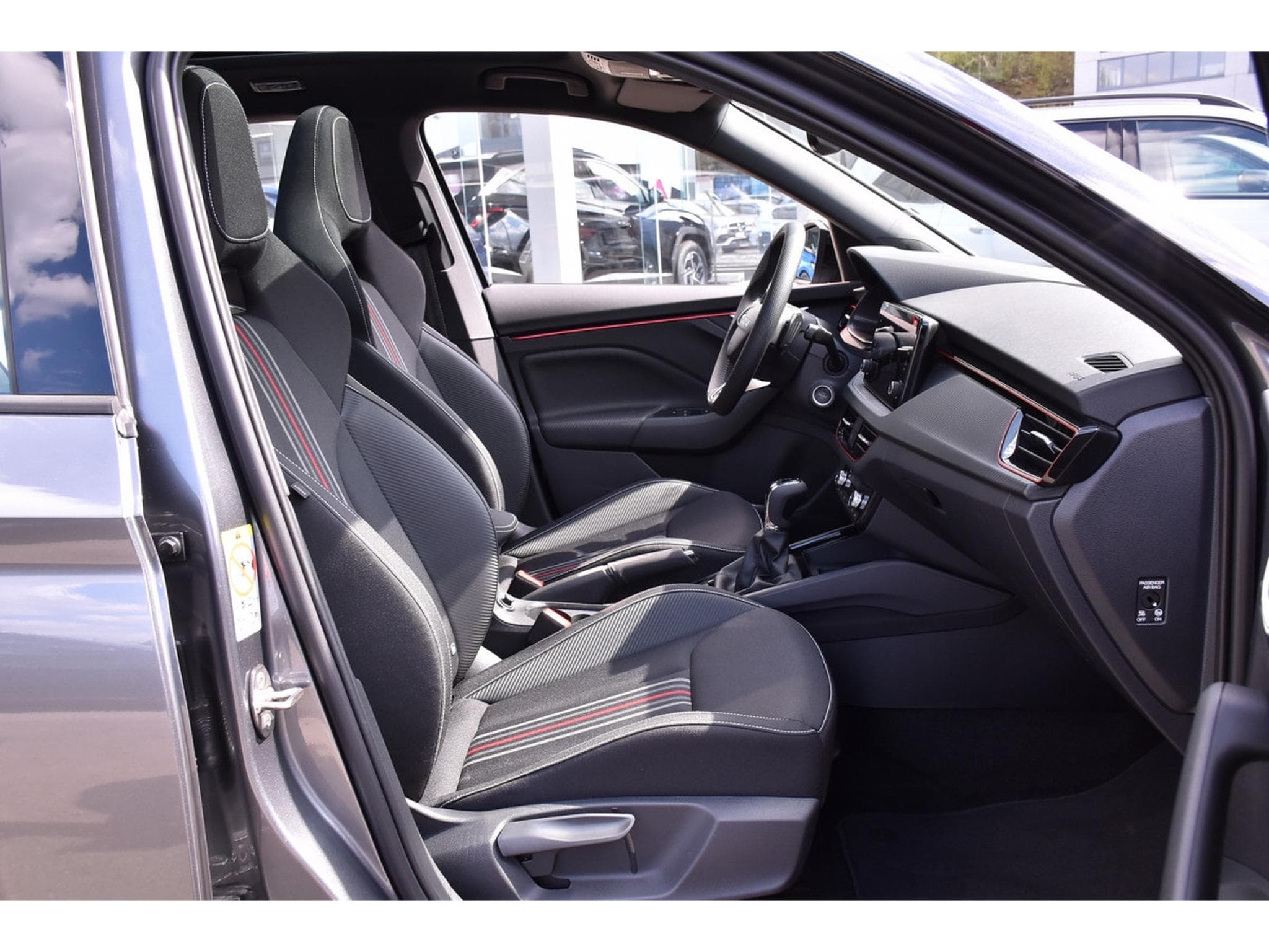 Skoda Kamiq 1.5 TSI Monte Carlo DSG PANO ACC TRAVEL SIDE KESSY NEUF (2026) - Photo 7