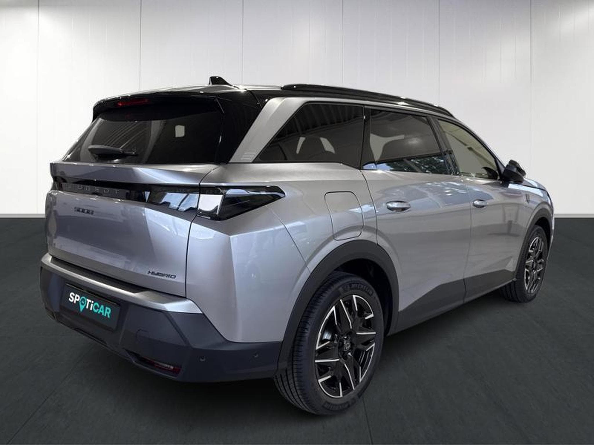 Peugeot 5008 III & e- GT (2025) - Photo 4