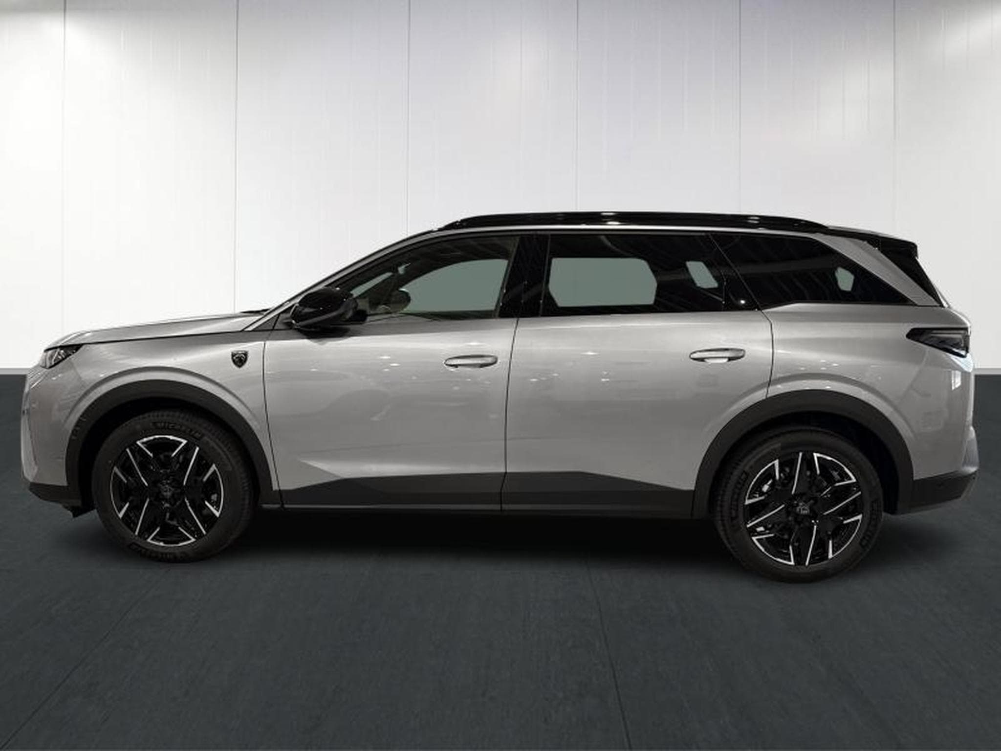 Peugeot 5008 III & e- GT (2025) - Photo 7