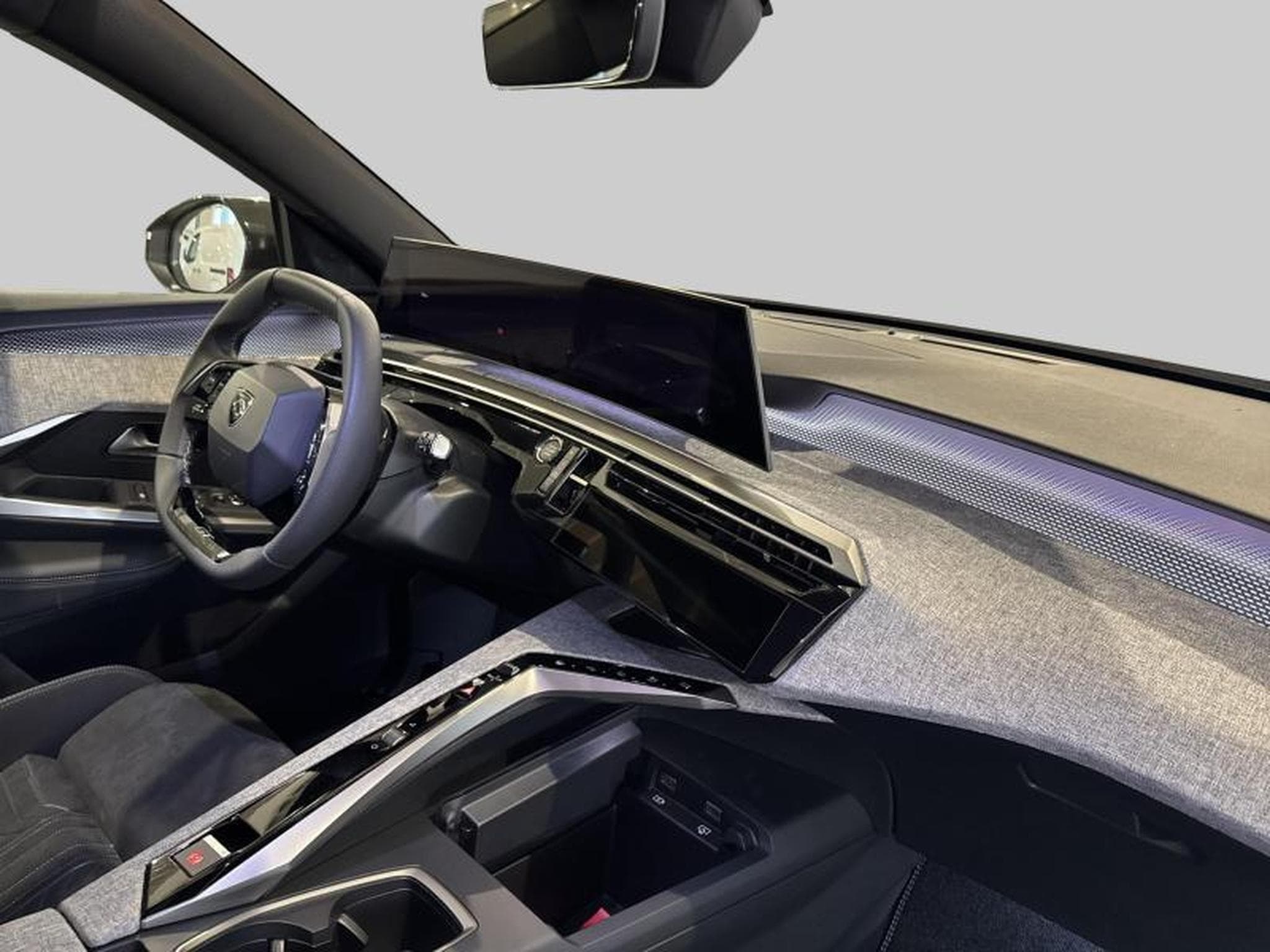 Peugeot 5008 III & e- GT (2025) - Photo 9