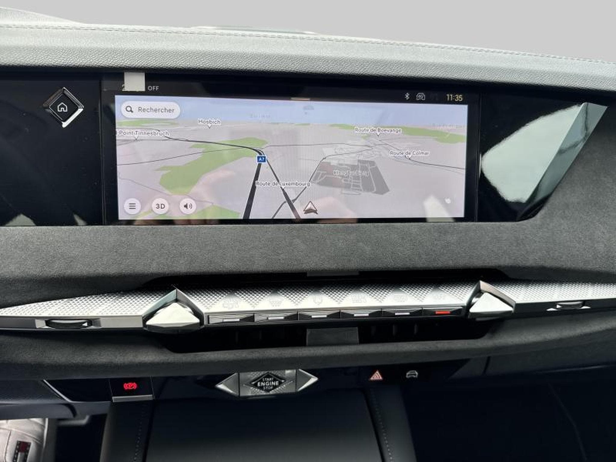 DS Automobiles DS4 ETOILE (2025) - Photo 14