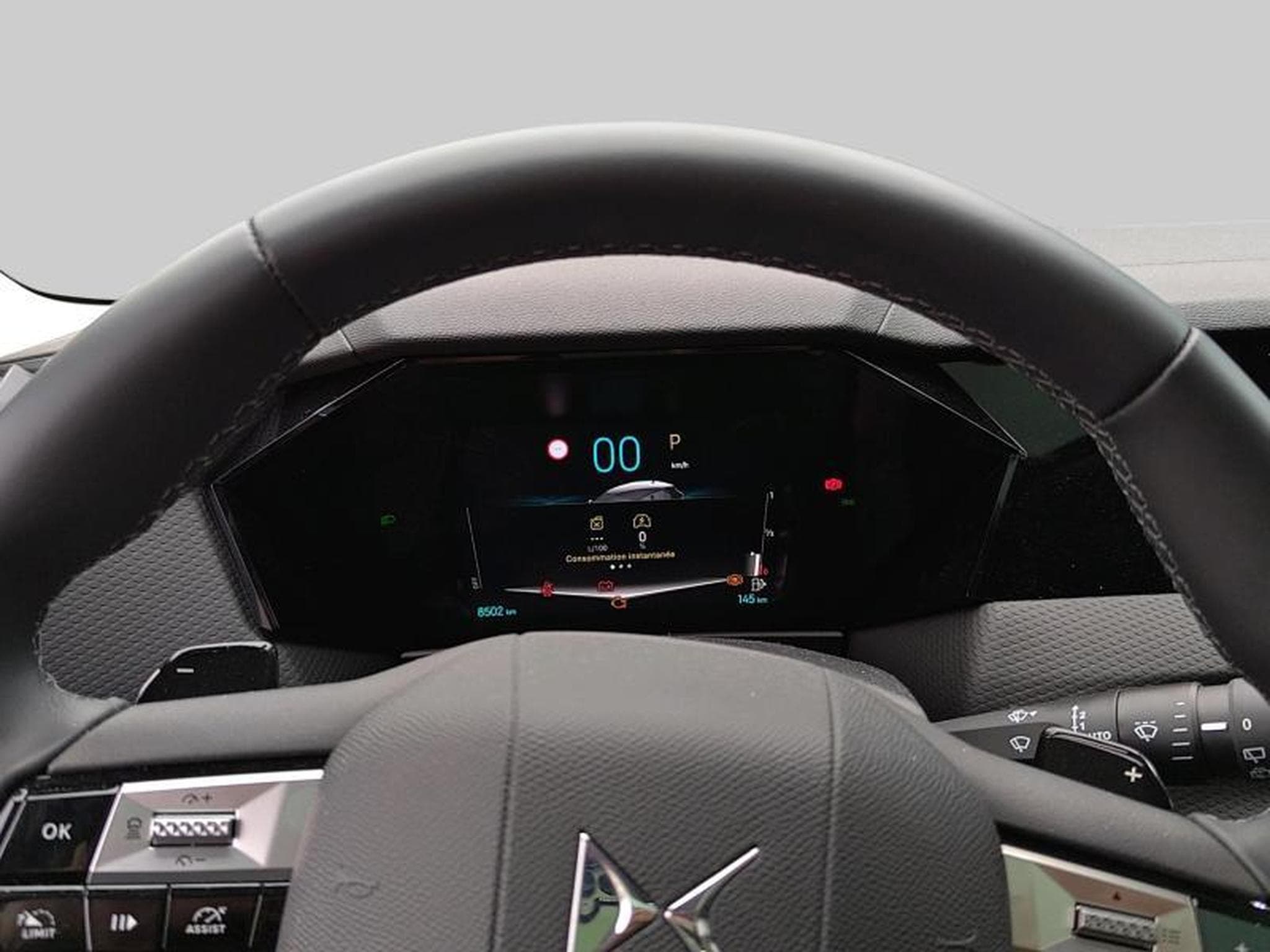 DS Automobiles DS4 Trocadero (2024) - Photo 15