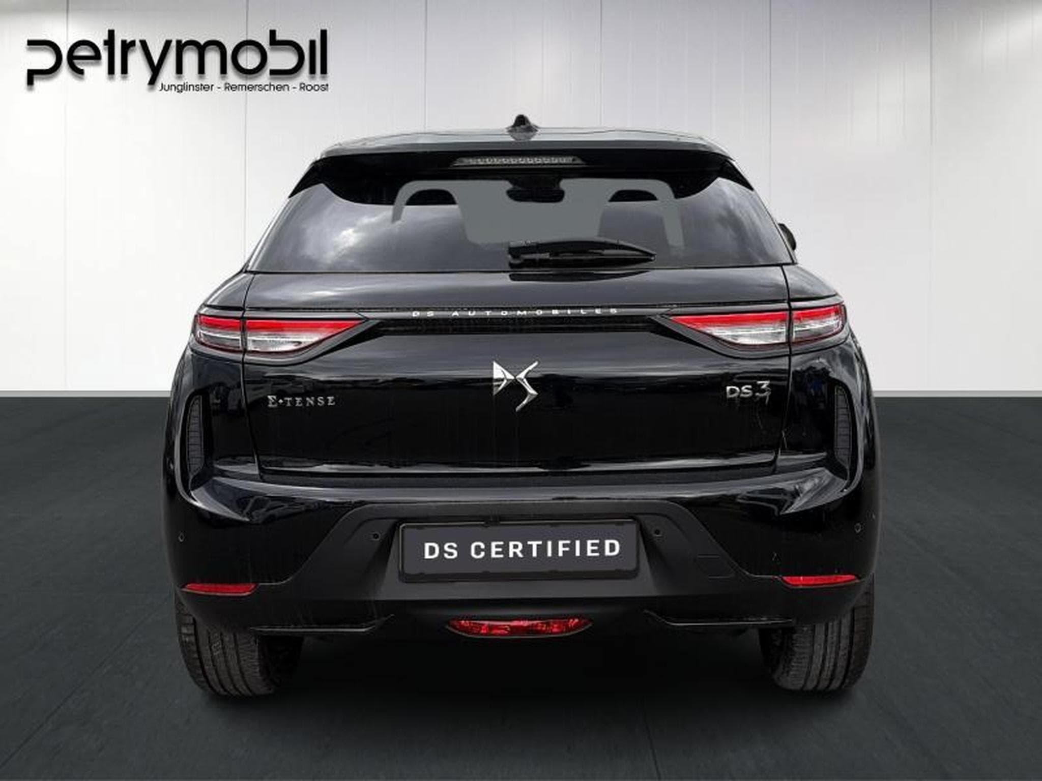 DS Automobiles DS3 3 E-Tense Etoile (2024) - Photo 5
