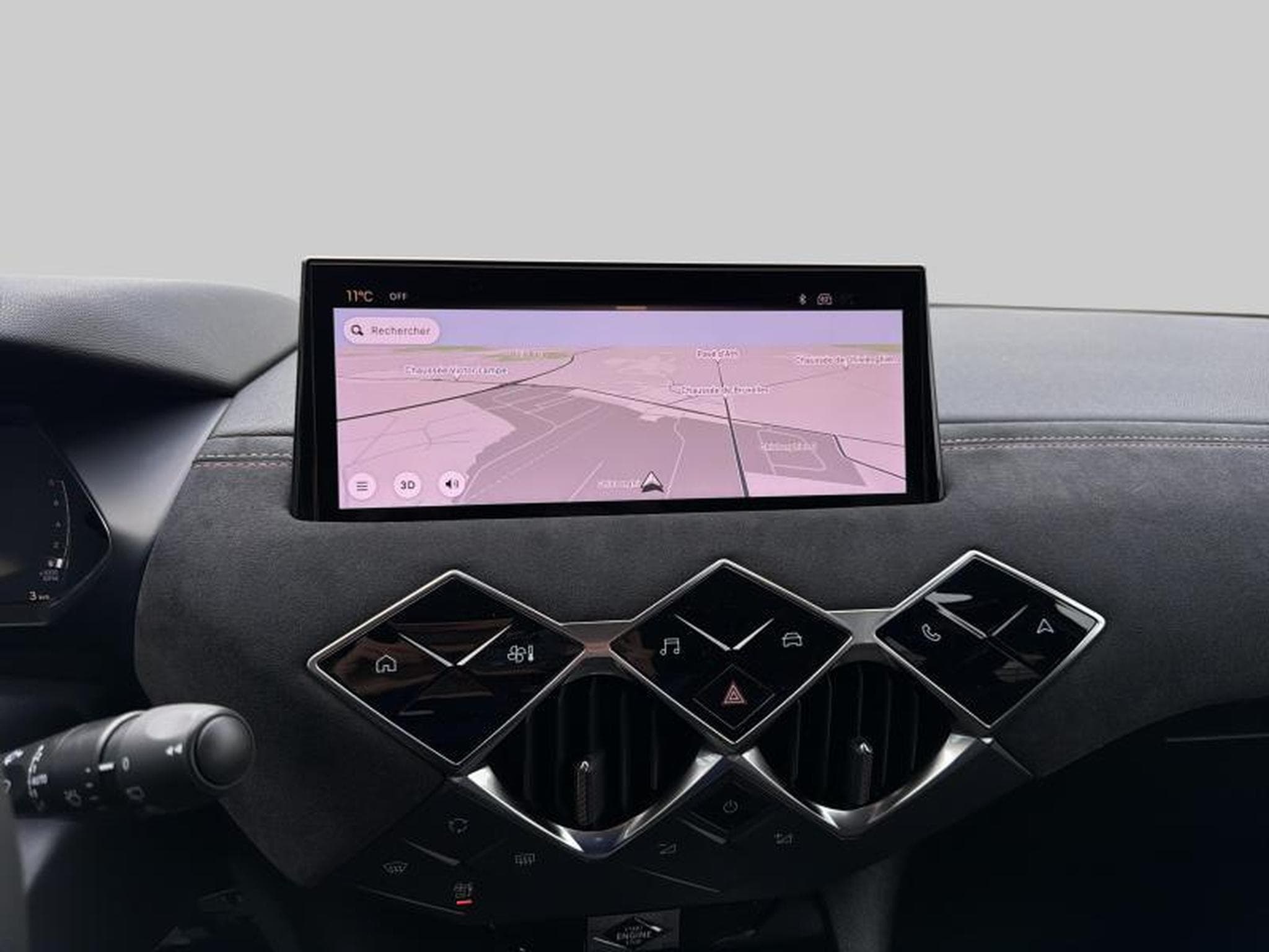 DS Automobiles DS3 PERFOMANCE LINE + (2024) - Photo 6