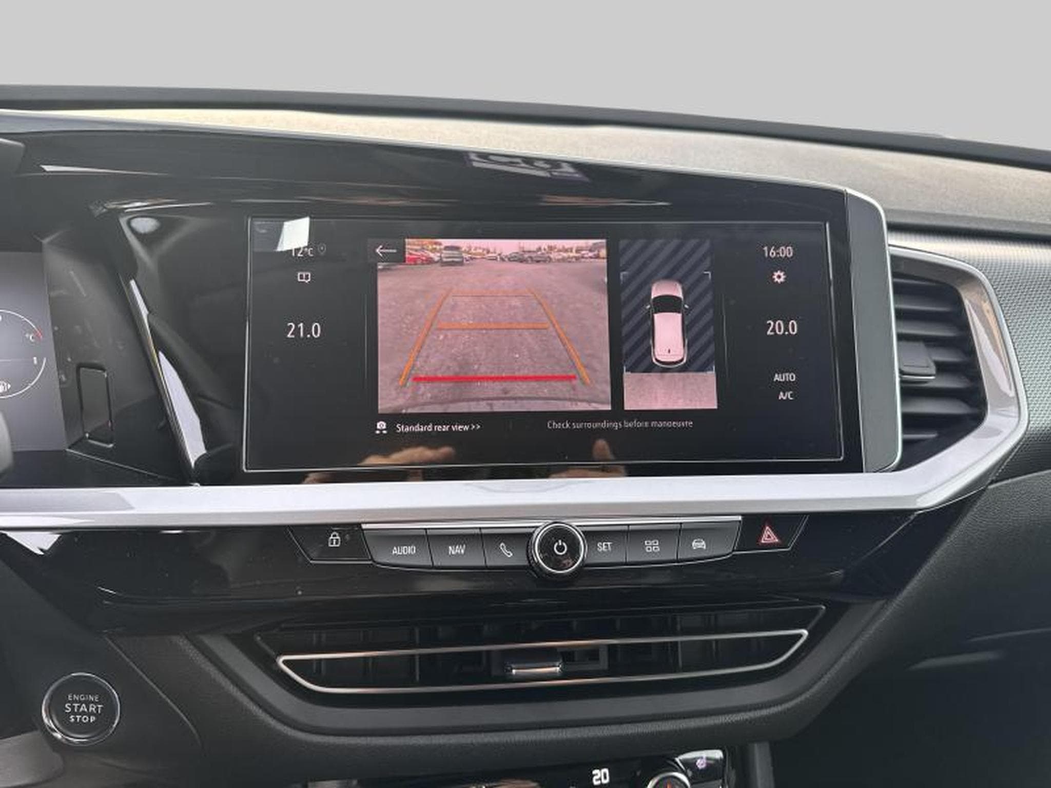 Opel Grandland Business Elegance (2023) - Photo 12