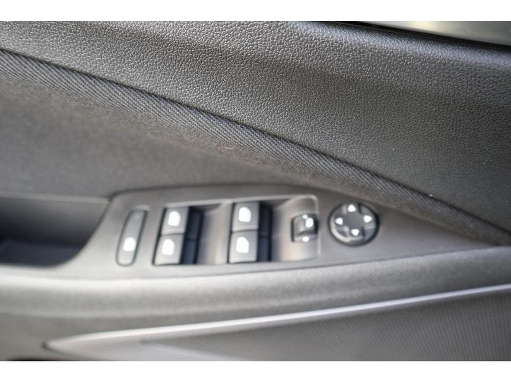 Opel Crossland Edition (2023) - Photo 19