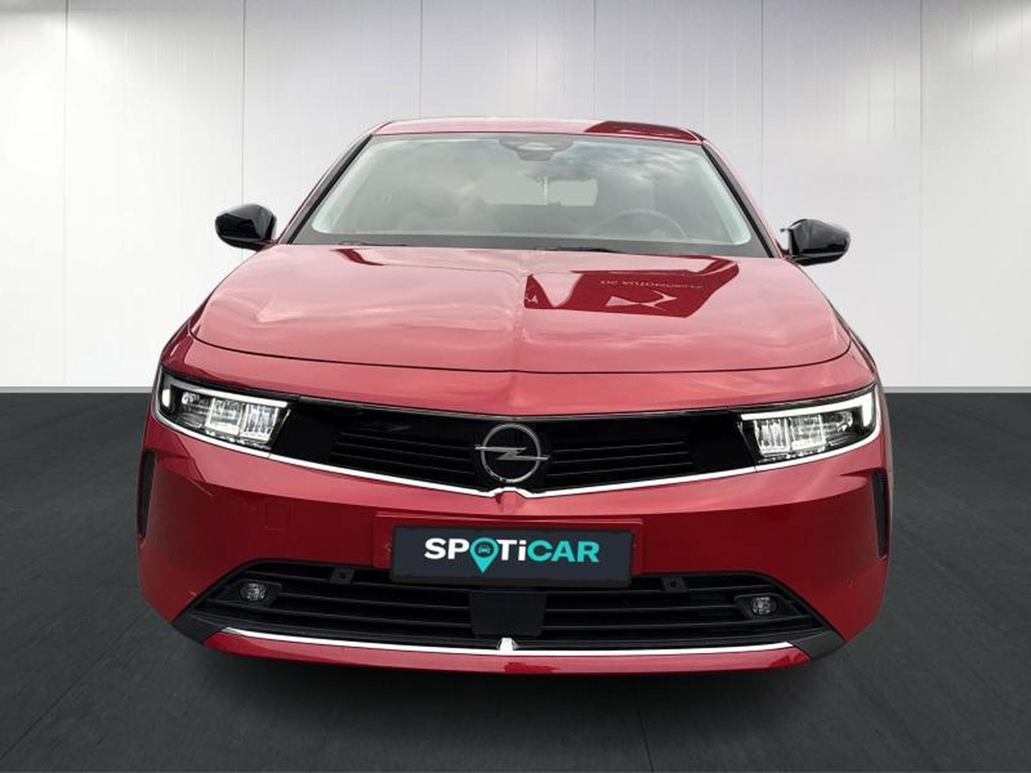 Opel Astra Elegance EAT8 (2023) - Photo 2