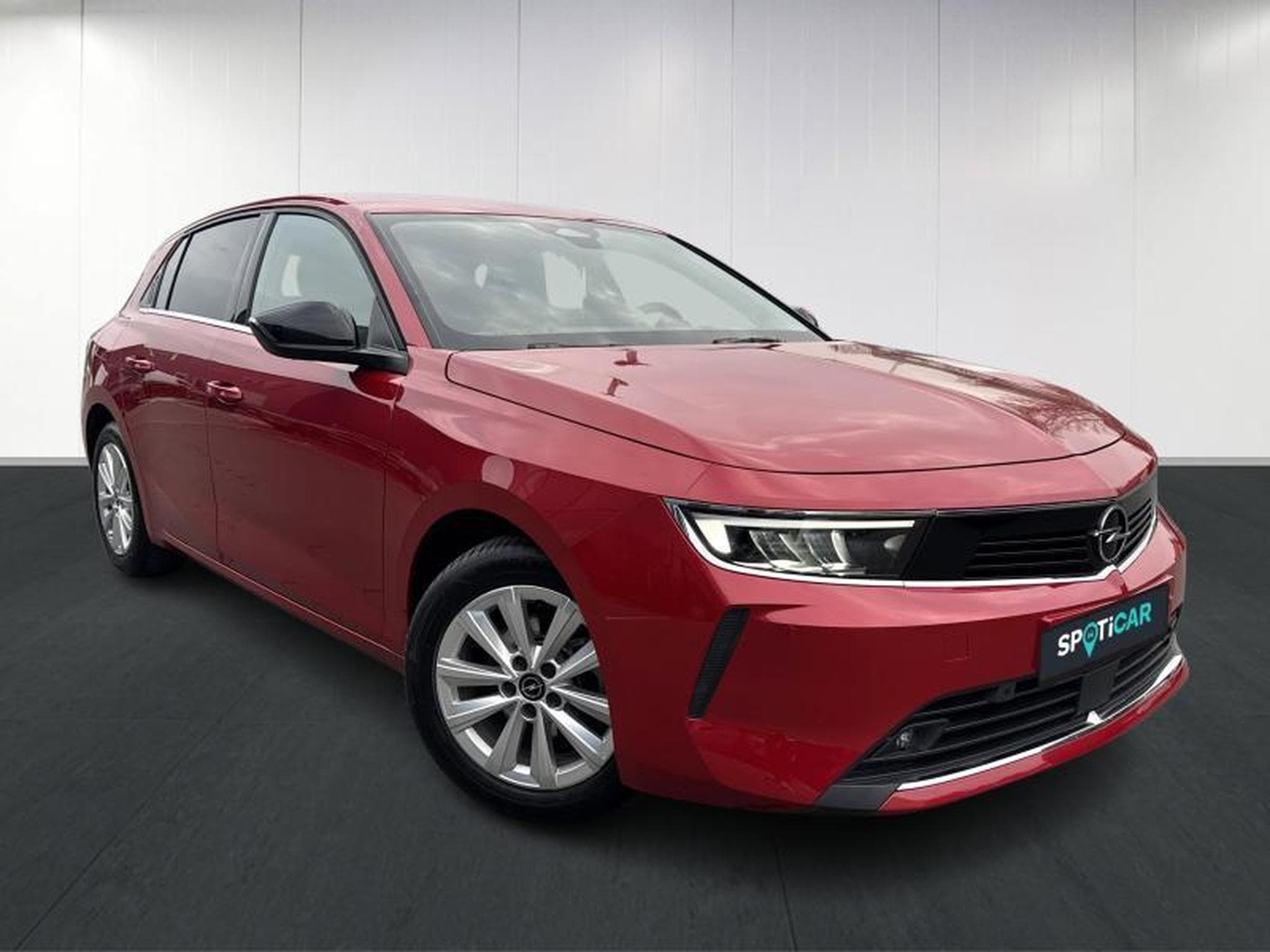 Opel Astra Elegance EAT8 (2023) - Photo 3