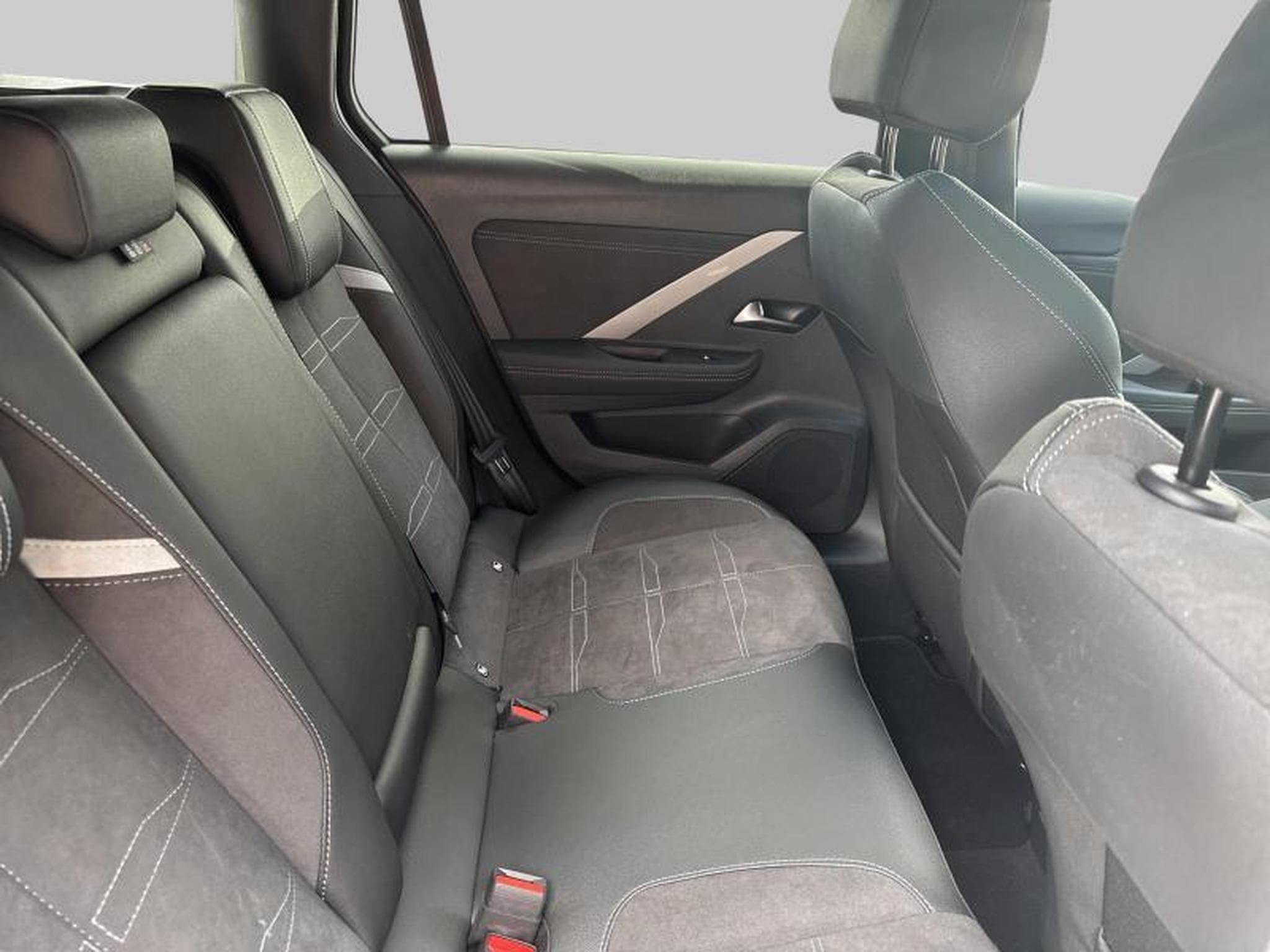 Opel Astra L Gs Line (2025) - Photo 4